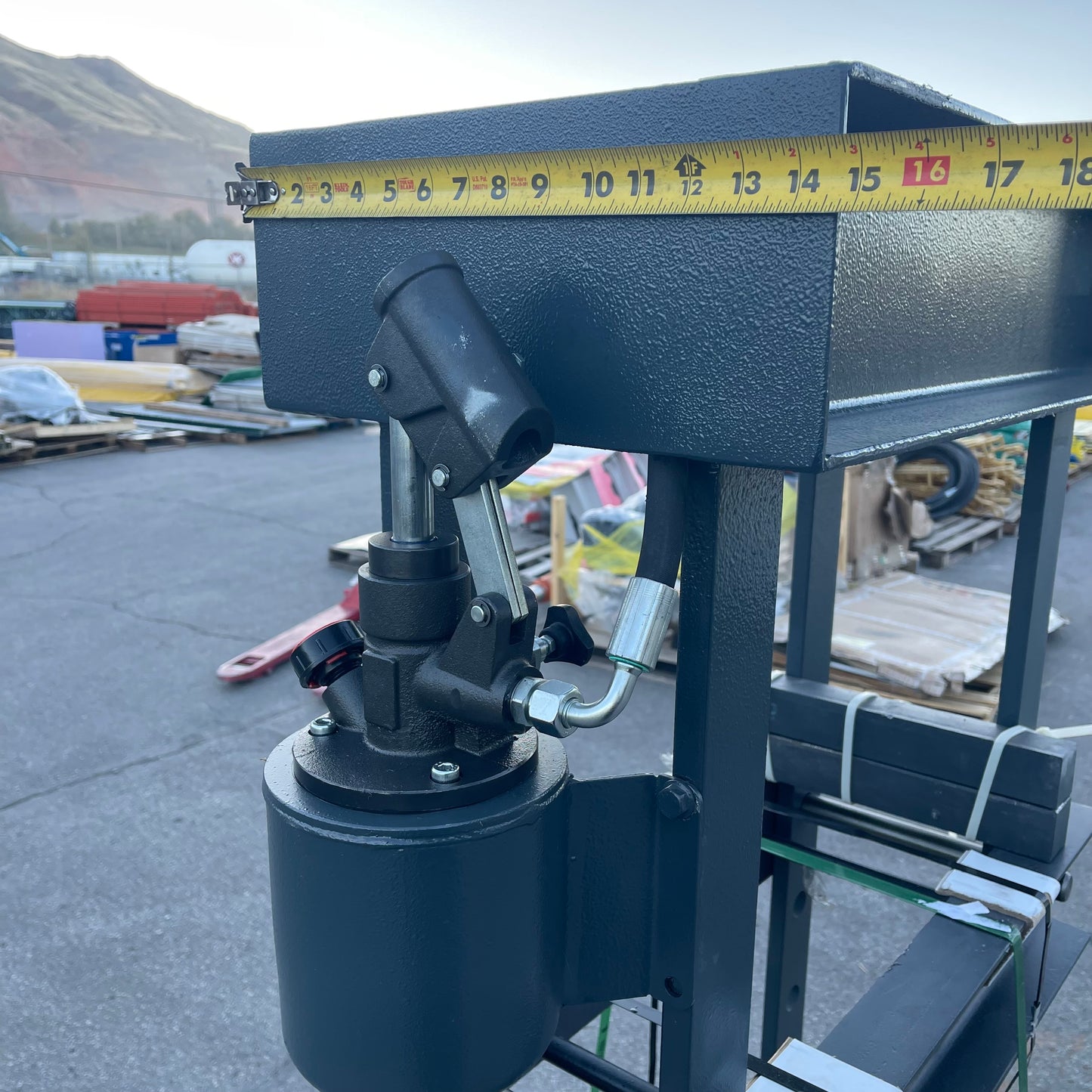 Z@ DAKE 20-Ton H-Frame Hydraulic Press 74.8”x33.5”x25.5” Grey 20 H (AS-IS)