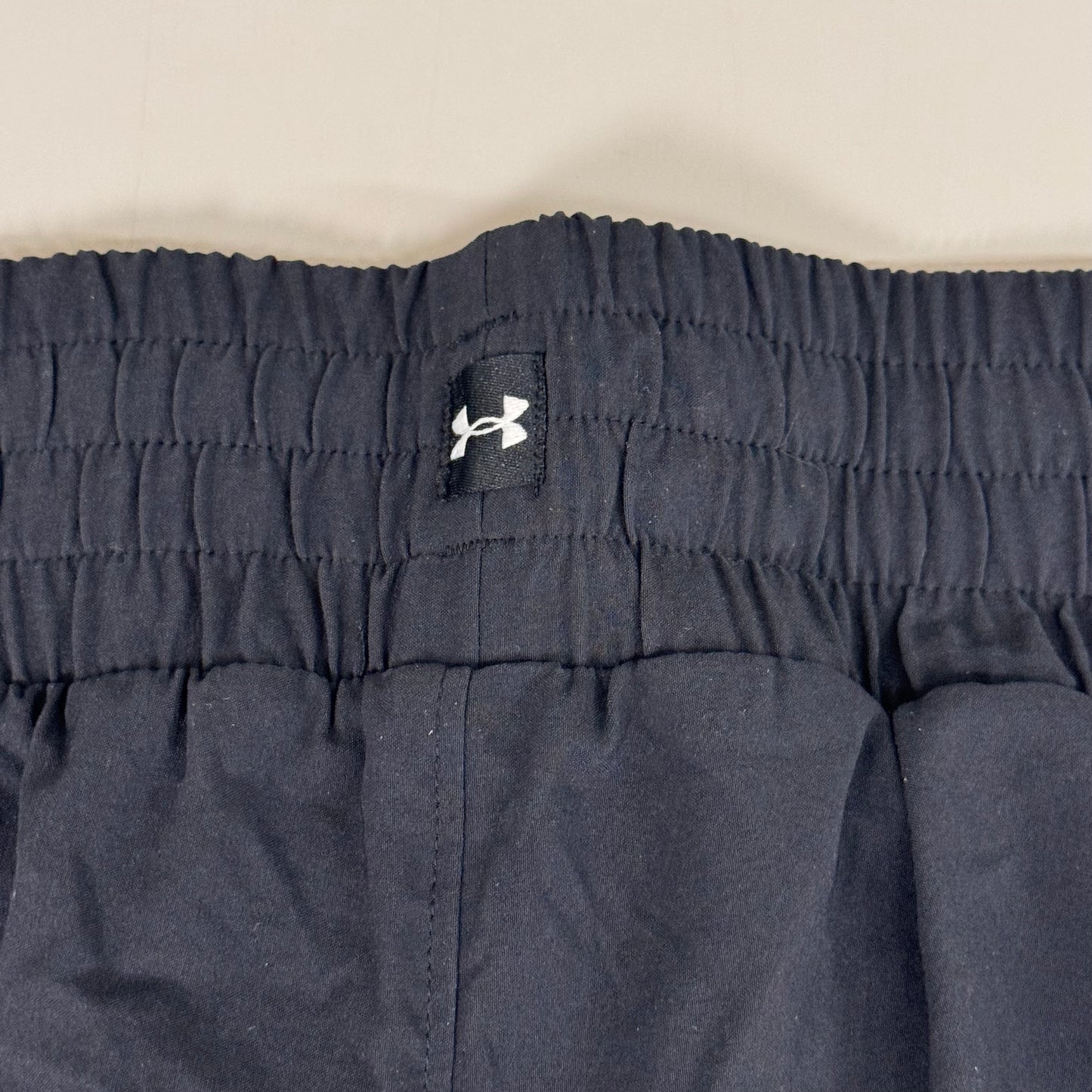 UNDER ARMOUR Women's Project Rock Flex Woven Leg Day Shorts Sz L Black Green