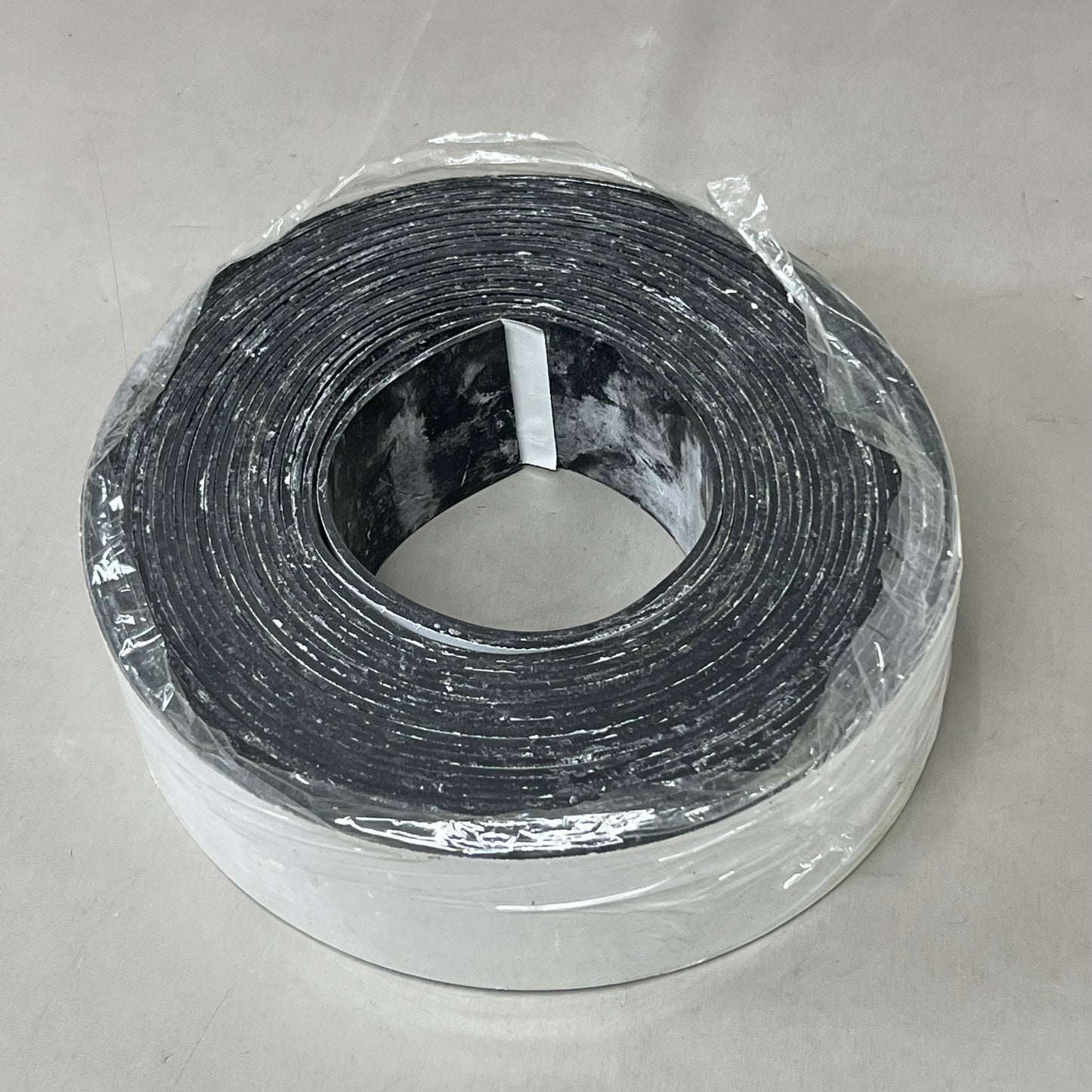 Industrial Double-Sided Foam Tape 2"x36yds Black (New Other-Slightly Dirty)