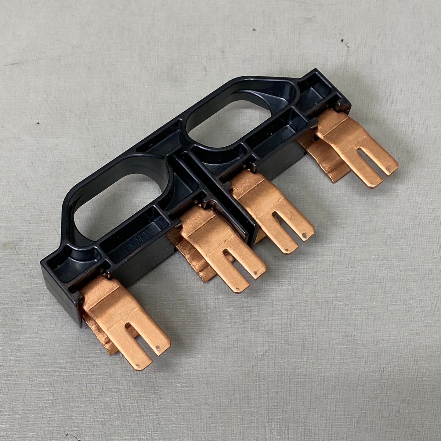 ENERGY INDUSTRIAL SOLUTIONS Air Conditioner Disconnect 9.75"x5.5"x3.75" Grey TF30RCP