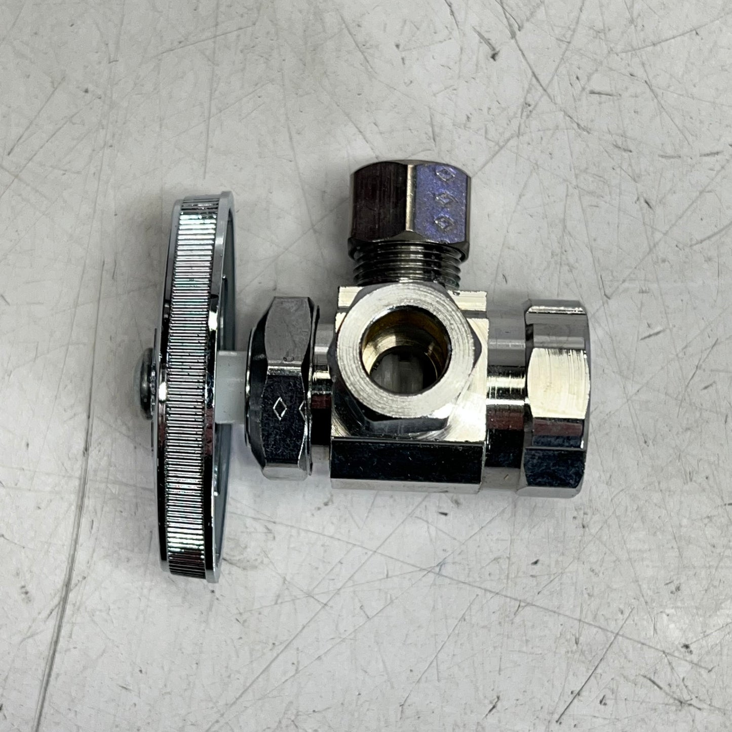 BRASS CRAFT Dual Angle Supply Stop Valve  1/2" FIP x 3/8" O.D. Compr R1701LRX-C1
