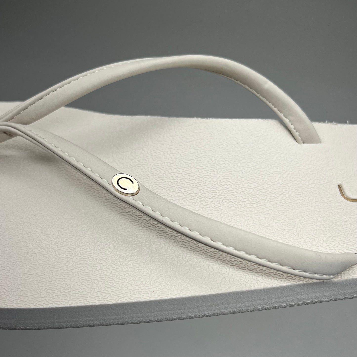 COBIAN Nia's Bounce Synthetic Leather Sandals Women's Sz 10, EU 41 Cream NIA25-110-10