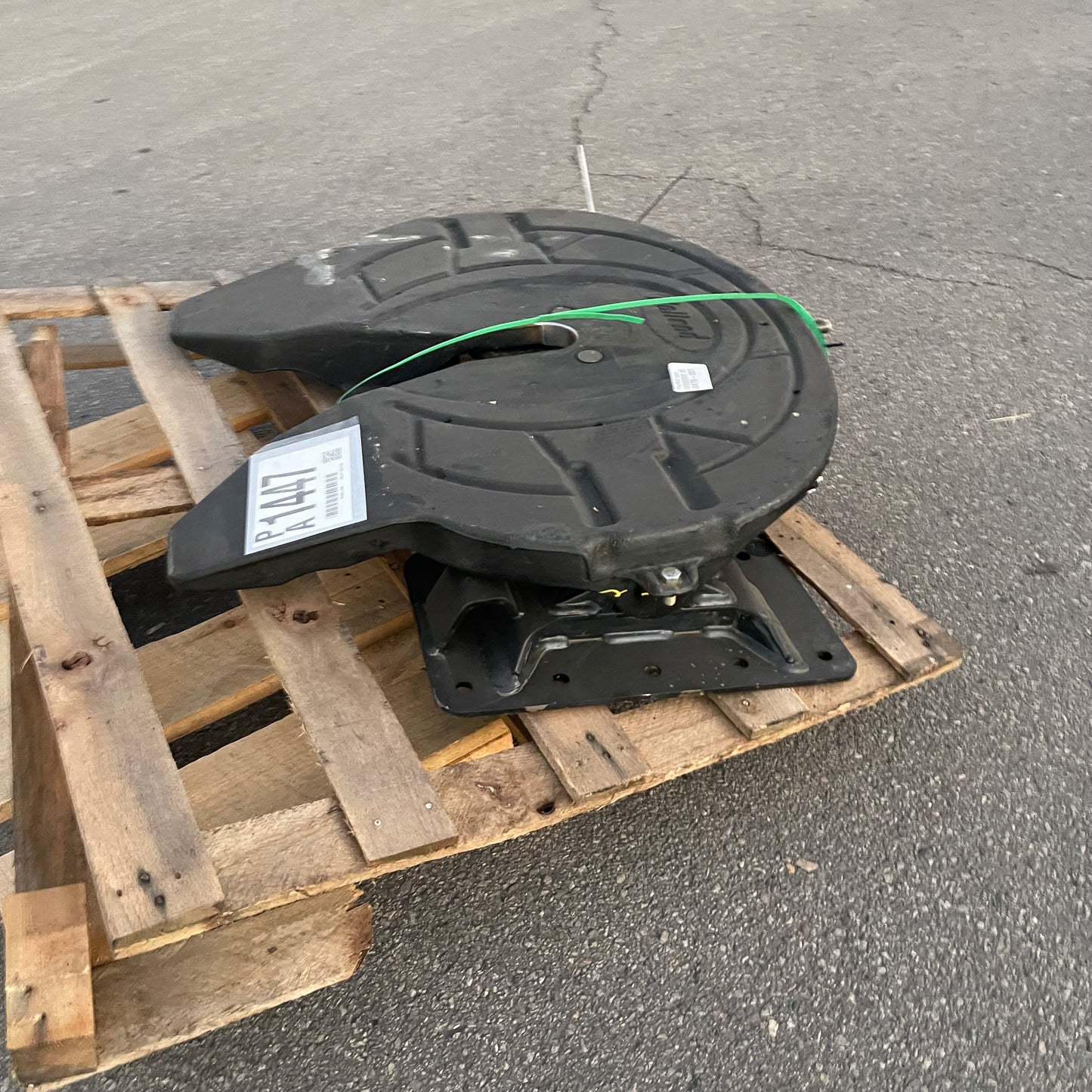 HOLLAND Fifth Wheel Assembly FW35 Flat Plate 5.7 FW35-S12360-1