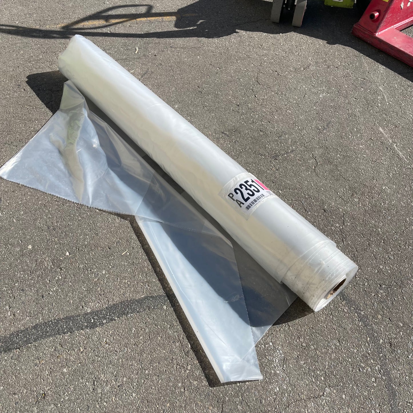ZA@ Roll of Plastic Cover Bags 58” Width Clear (AS-IS)