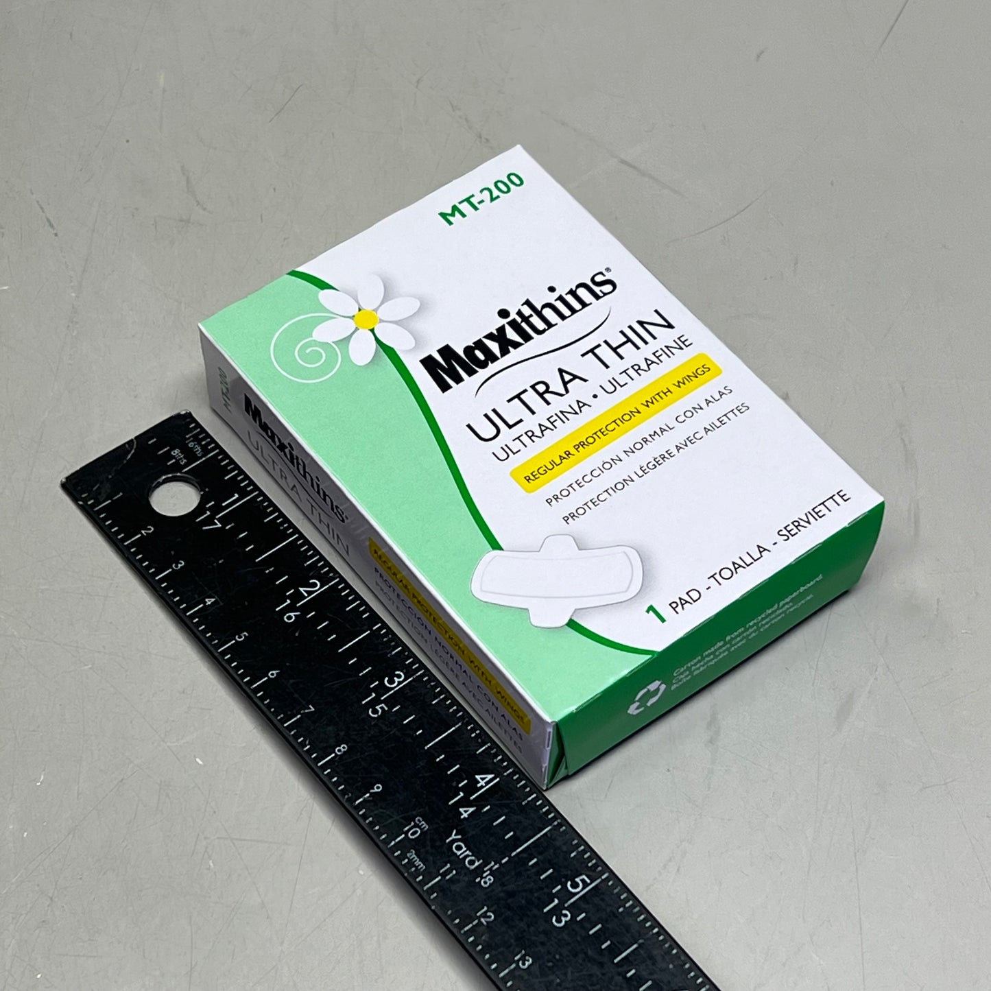 ZA@ HOSPECO (200 PACK) Maxi Thins Ultra Thin Regular Protection W/ Wings MT-200 (AS-IS, Some are Damage) A