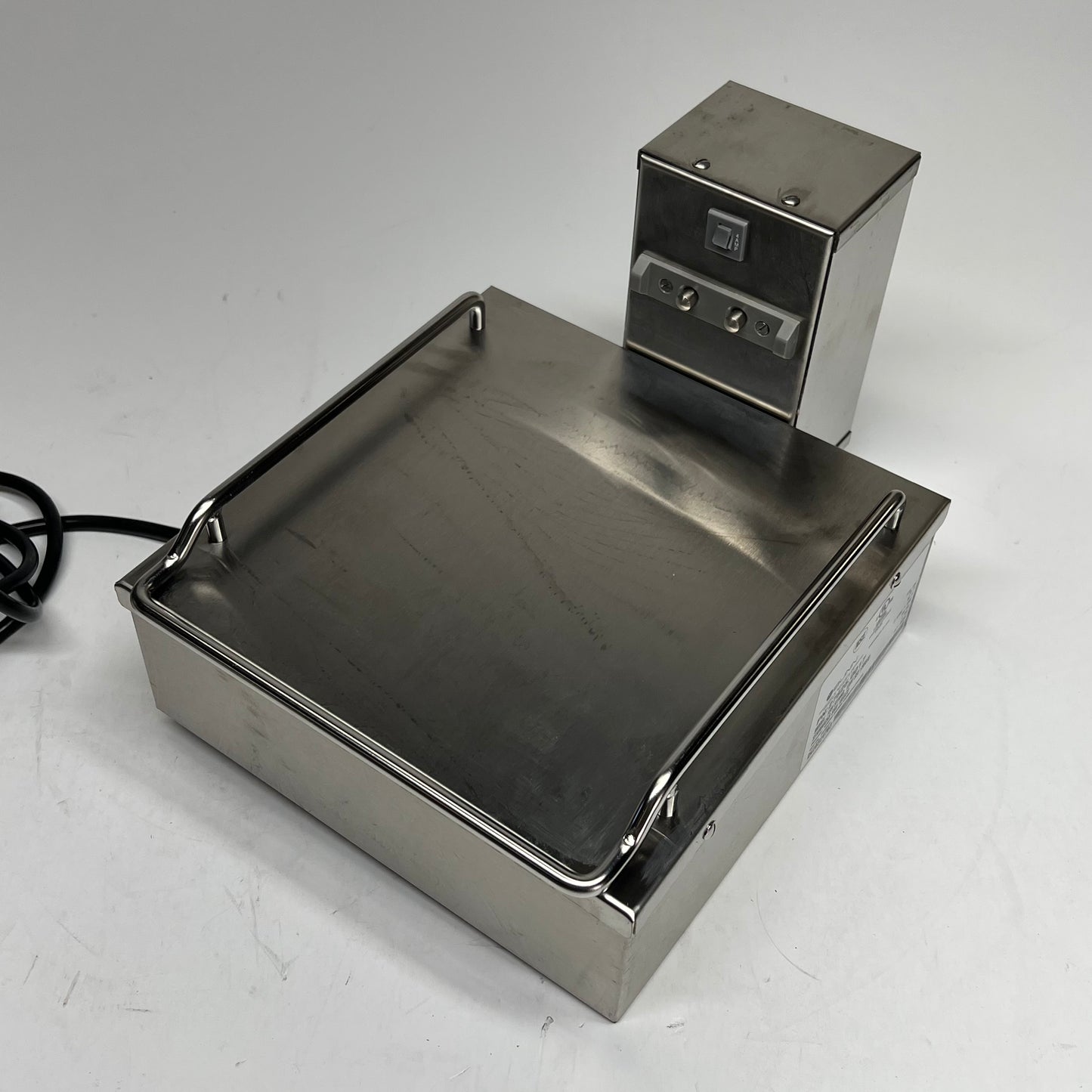 BUNN SS Soft Heat Single Server Docking Infusion Series 120V Silver S27825.0017