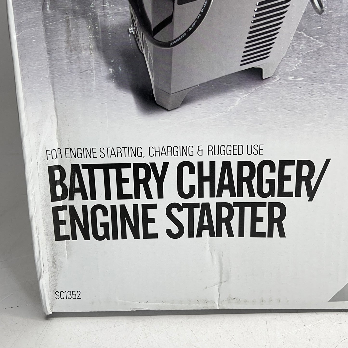 SCHUMBACHER Heavy Duty Wheeled Battery Charger 12/24 Volt 6-2/40/250 Amp SC1352