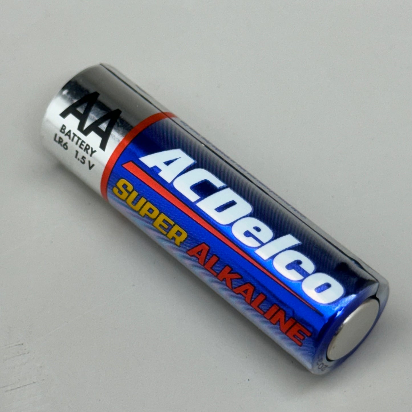 ACDELCO 5PK of 5 Alkaline Batteries AA 2”Lx1/2”W Gray and Blue