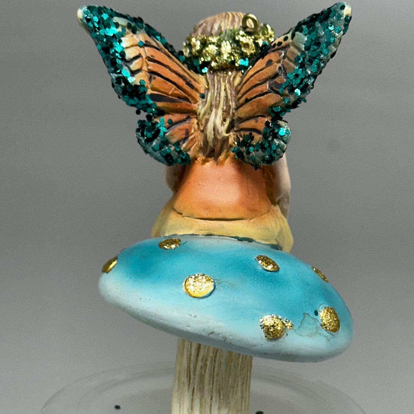 KURT S. ADLER Fairy Sitting On Mushroom Christmas Ornament 4“ E0916