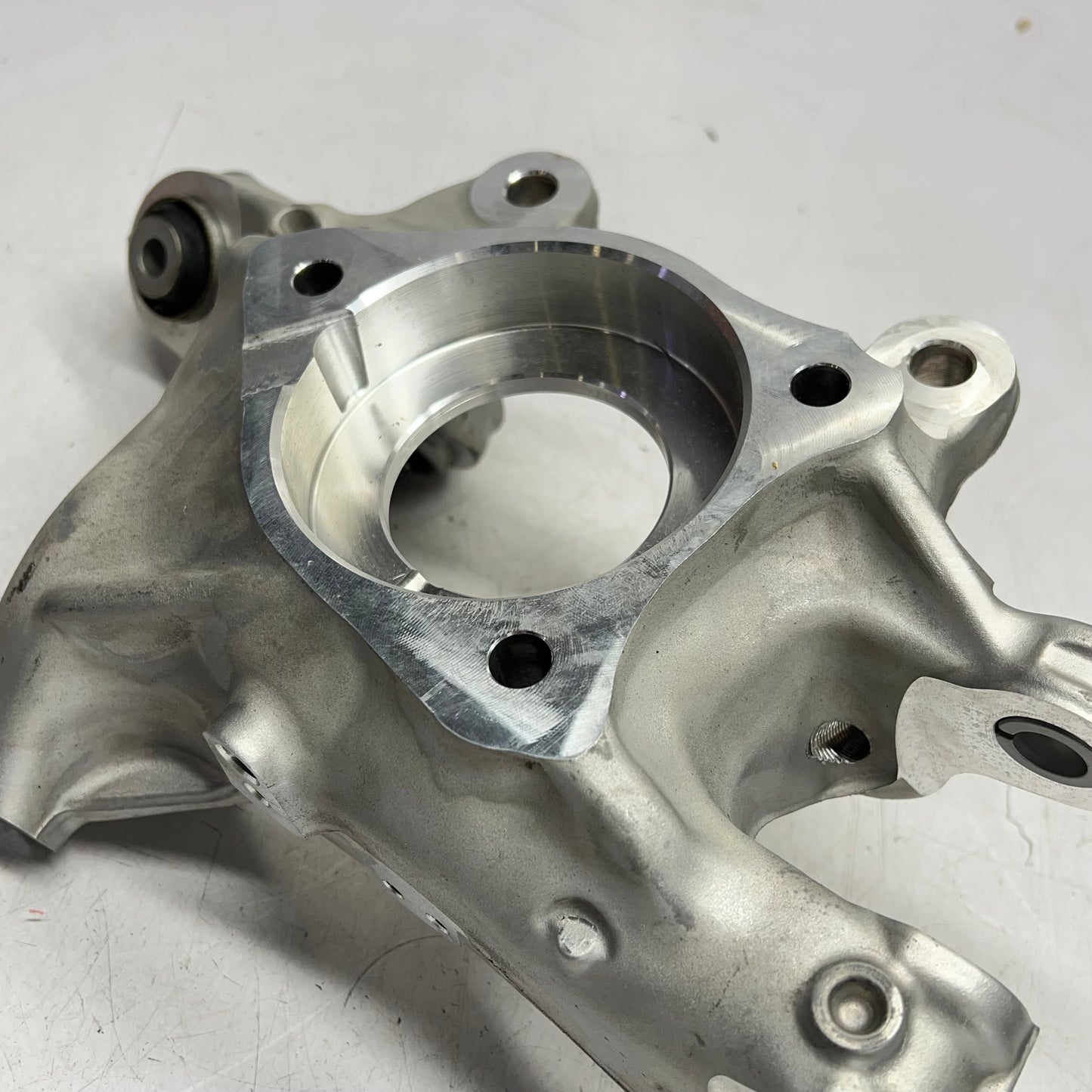 HONDA Genuine Oem Passenger Side Knuckle for 2024-25 Prologue  86589084