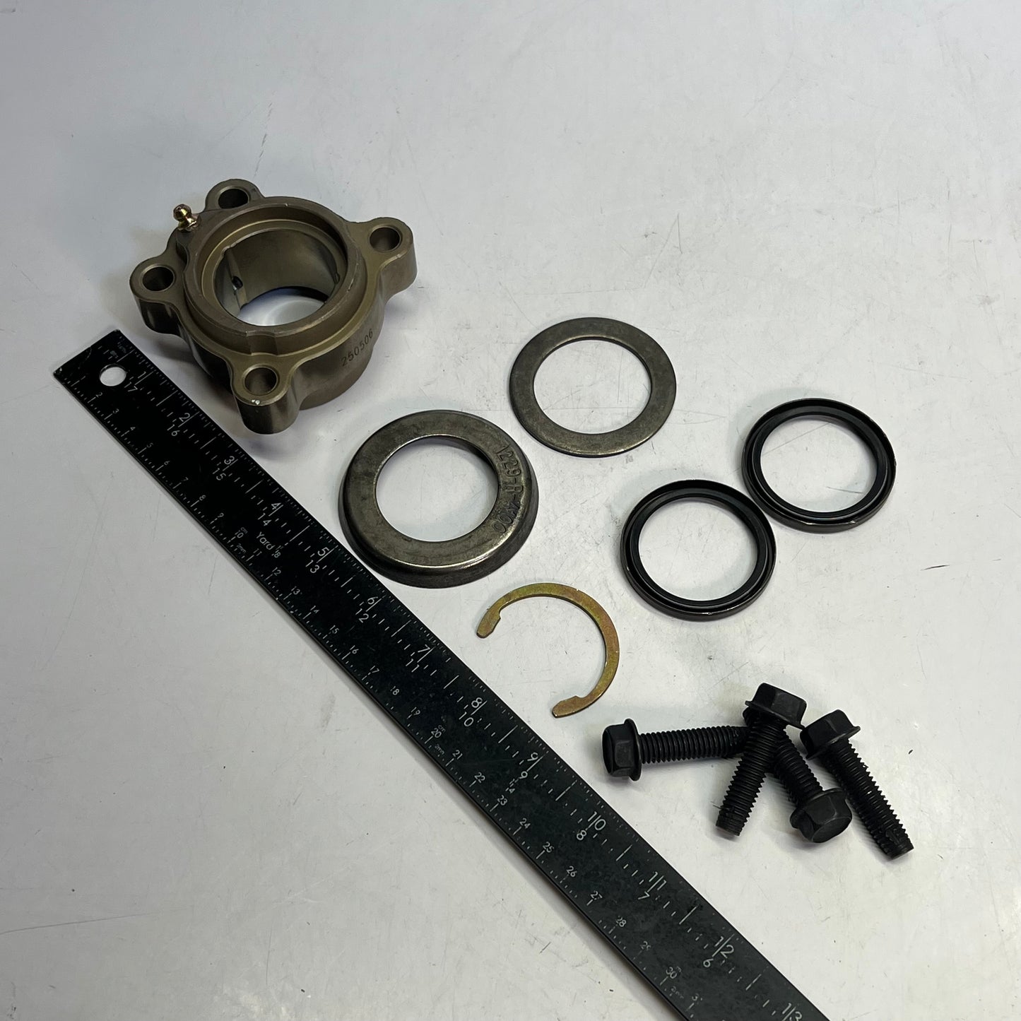MERITOR Brake Camshaft TRLR CAM REPAIR KIT 8289