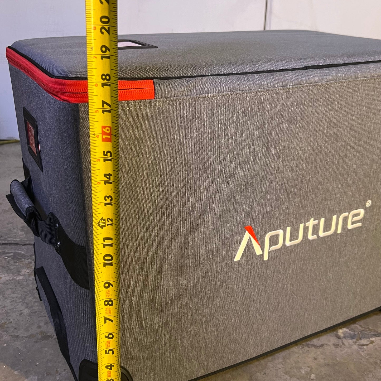 APUTURE Storm 1200x, 1200w Bi-color Led Monolight Sz 14"L x 11"W x 13"H, Black AP0700019X