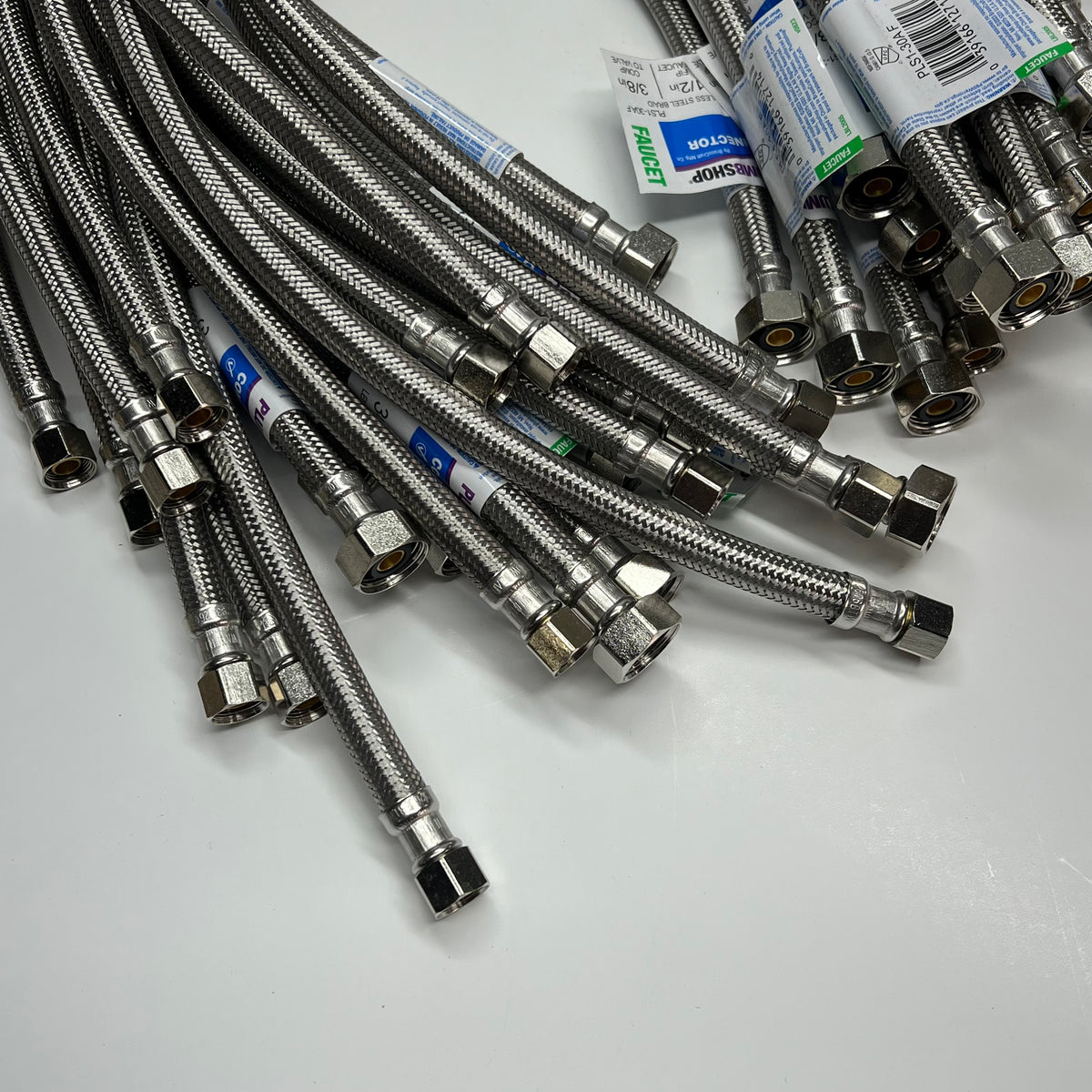 ZA@ PLUMBSHOP (25 PACK) Lav Flex Connector Stainless Steel Braid  30" Length Silver PLS1-30AF