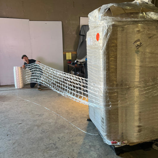 ZA@ GIANT MACRO LITE 40 F.CORE Roll Of Plastic Wrap 30" x 9022' Clear 82280033 A