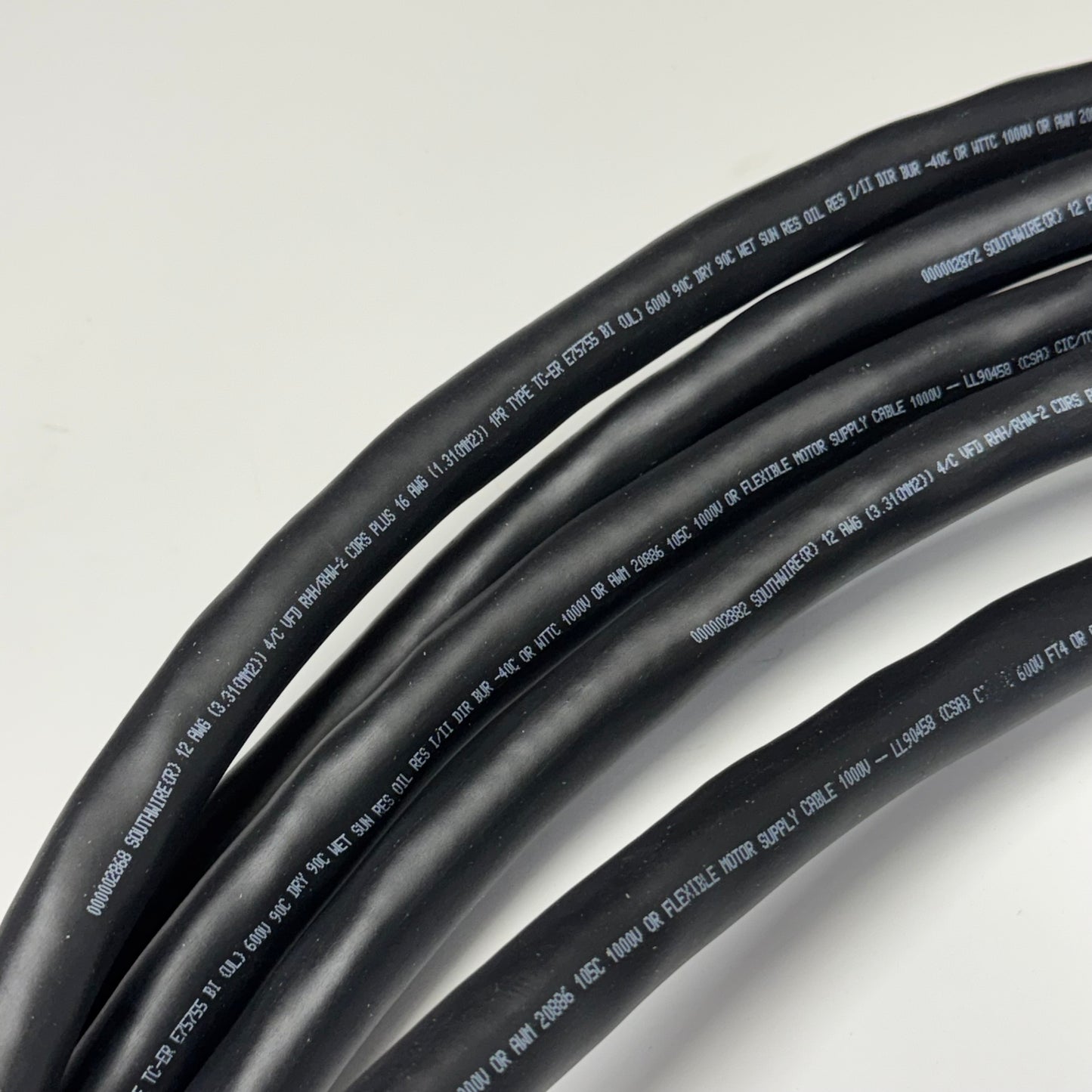 ALLEN-BRADLEY Male/Fem-Str/Str 8 Meter Long 357-PWRM29A-M8