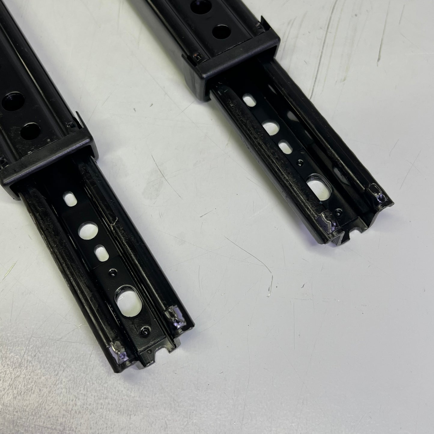 GILLIG (PAIR) Front Seat Slide Assembly For Bus 9.45" Black 9901-660091-000