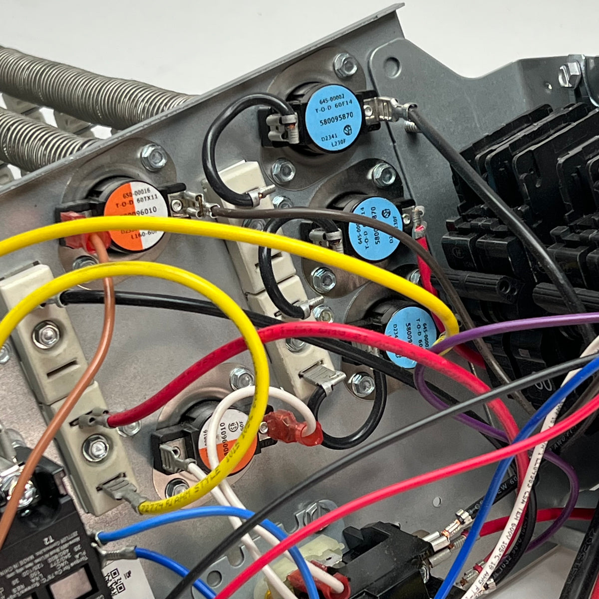 Electric Heat Kit Assembly W/circuit Breaker 10Kw Single Phase HKTSD15XB (As-Is)