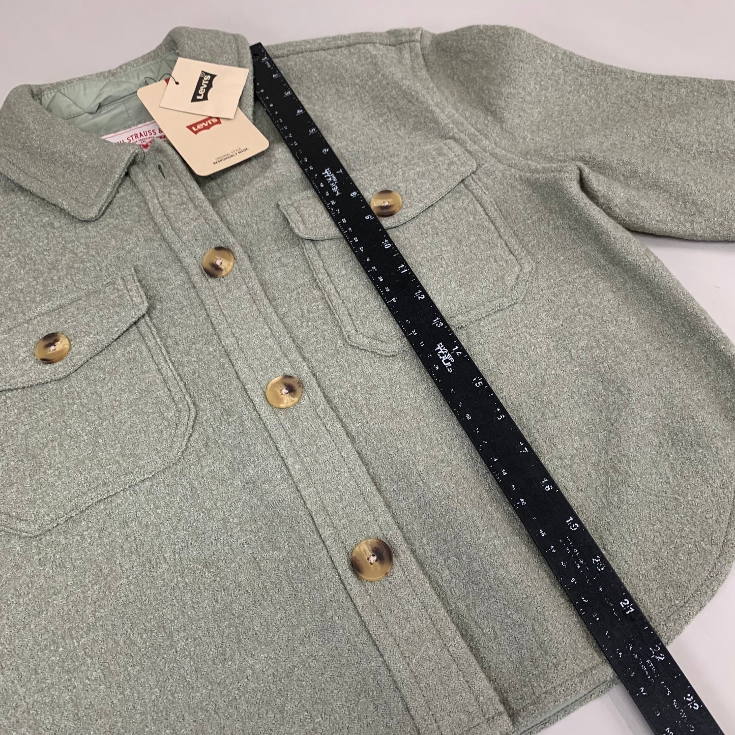 LEVI'S Front Button Cropped Jacket W/ Laydown Collar Women's Medium Tea Green 595450040
