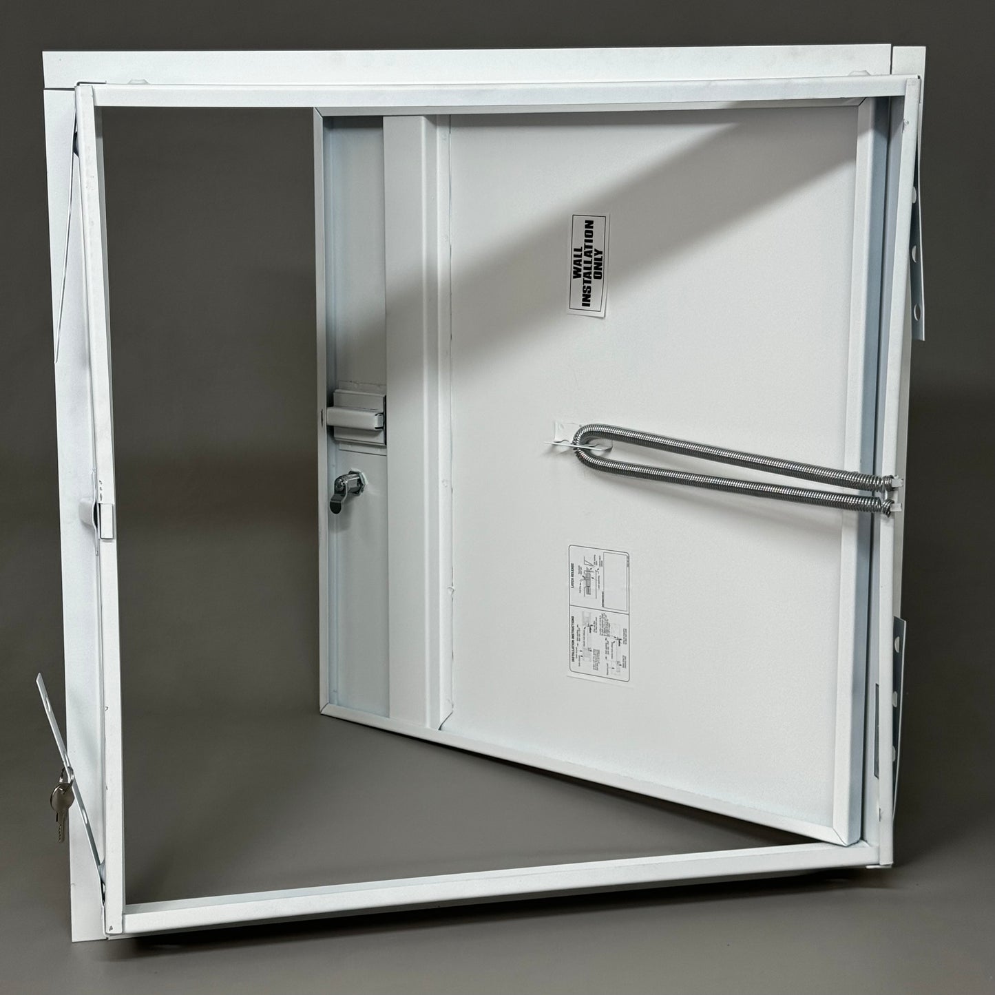 ELMDOR Fire Rated Metal Access Door & Frame w/ Cylinder Lock 24x24 FR24X24PC-CL