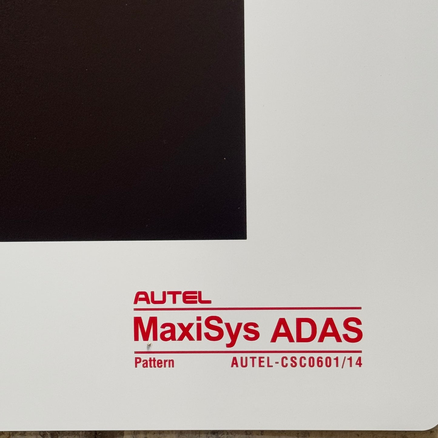 ZA@ AUTEL Pattern Board LDW Sz 54” L x 39” W Black/White AUTEL-CSC0601/14 (AS-IS, Damage)