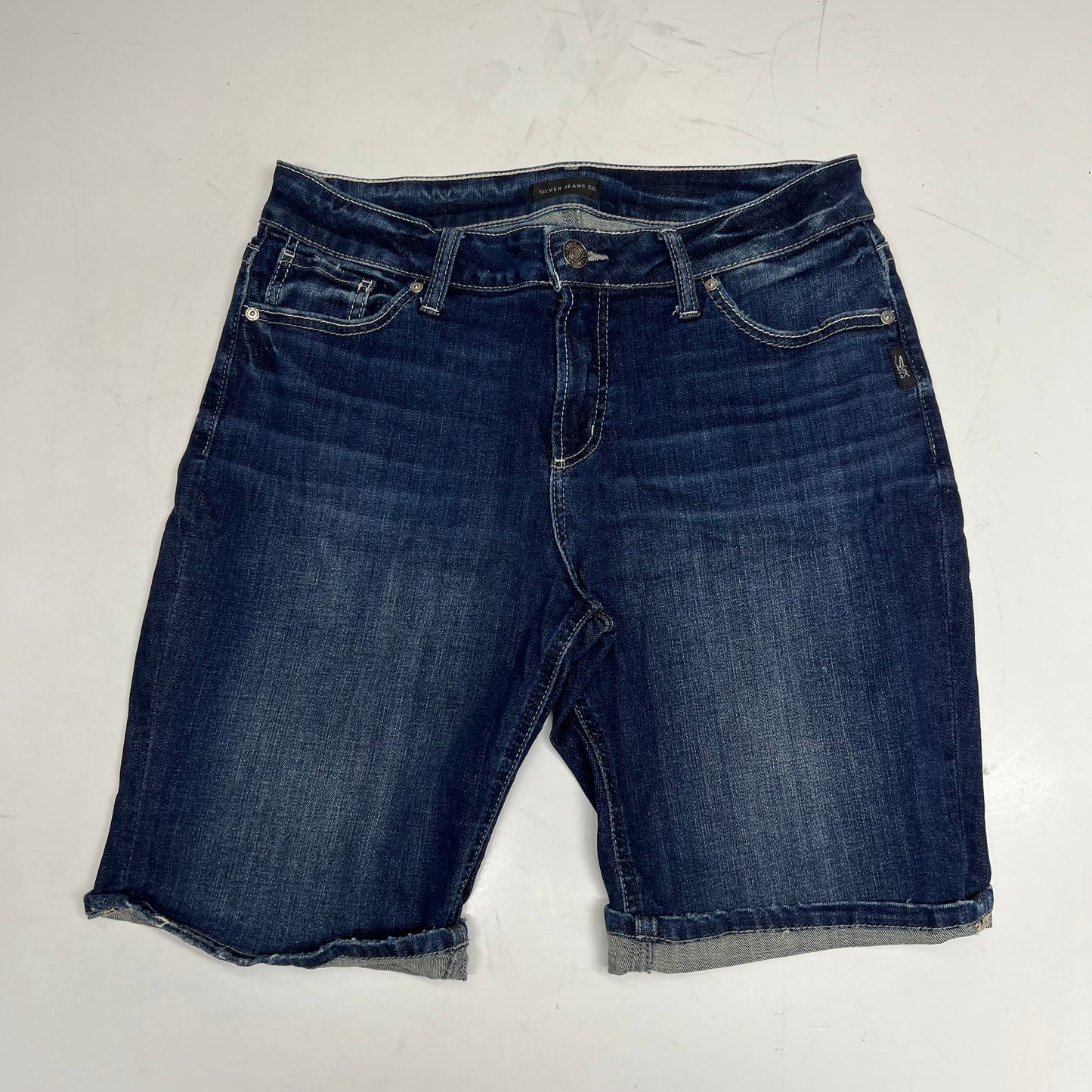 SILVER JEANS CO. Suki Bermuda Shorts Women's Sz 30/9 Dark Indigo L53943SCV399