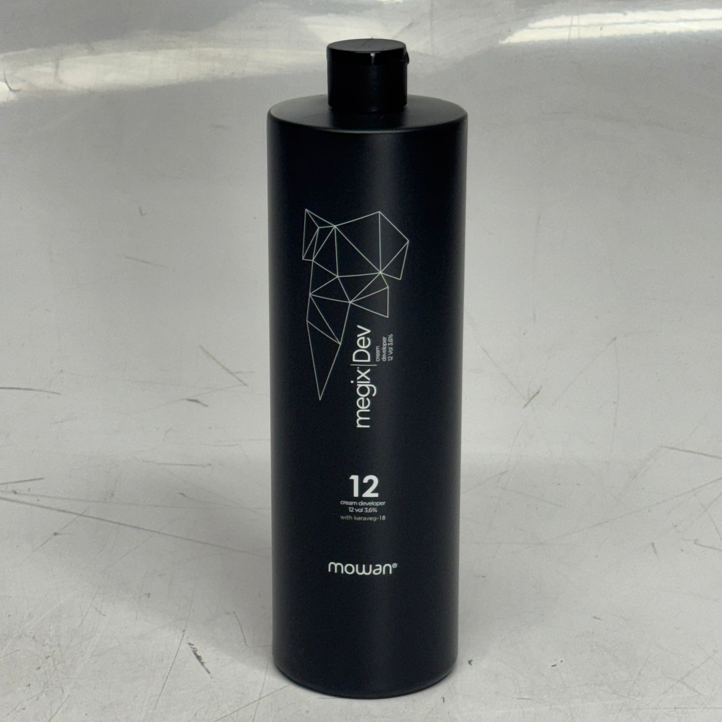 MOWAN MEGIX DEV Cream Developer 12Vol 3.6% with Keraveg-18 33.6 fl oz.