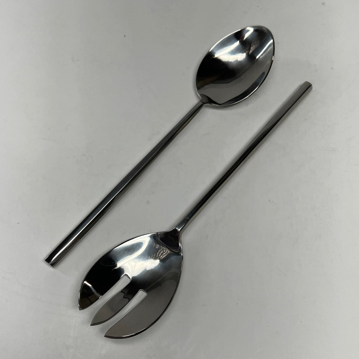 BLUE PHEASANT Gwen Serving Set Sleek & Chic Polished Silver FLTGWEN-PSL-SST