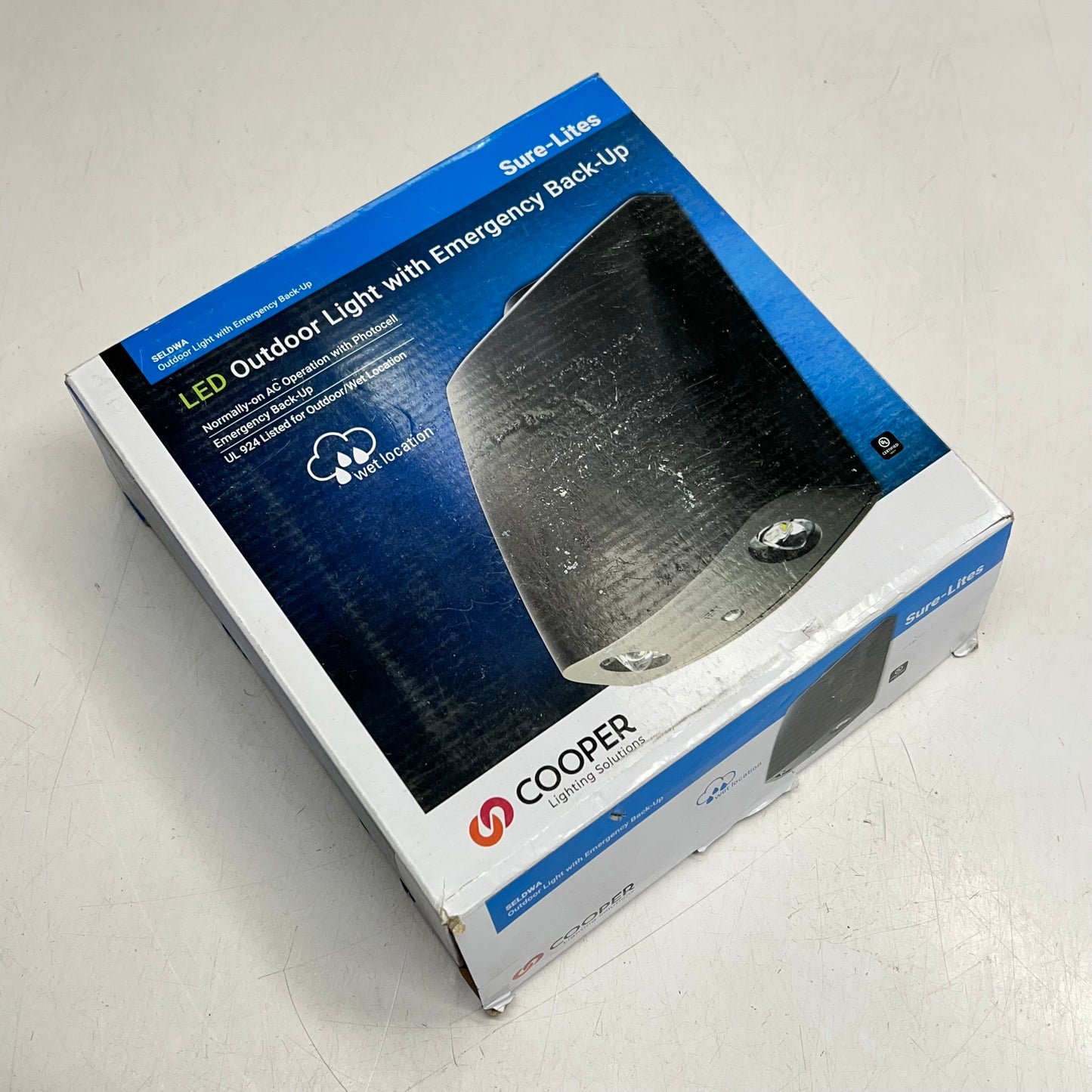 COOPER LIGHTING Sure-lites Led Emergency Light & Luminaire SELDWA50PS (Pre-Owned)