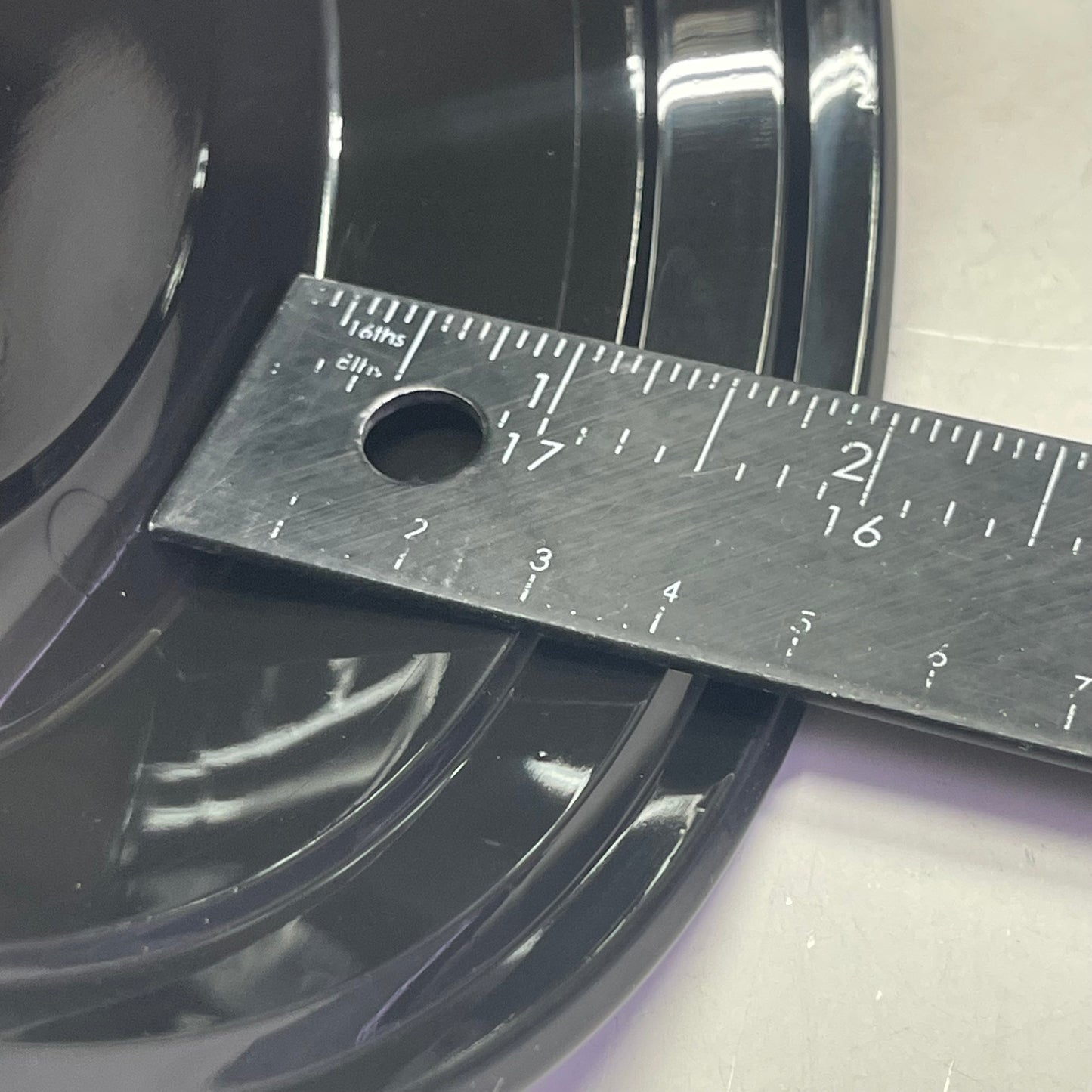 FINELINE (150 PACK) Round Container, Reform Collection 24 Oz Black & Clear 17CPRB24