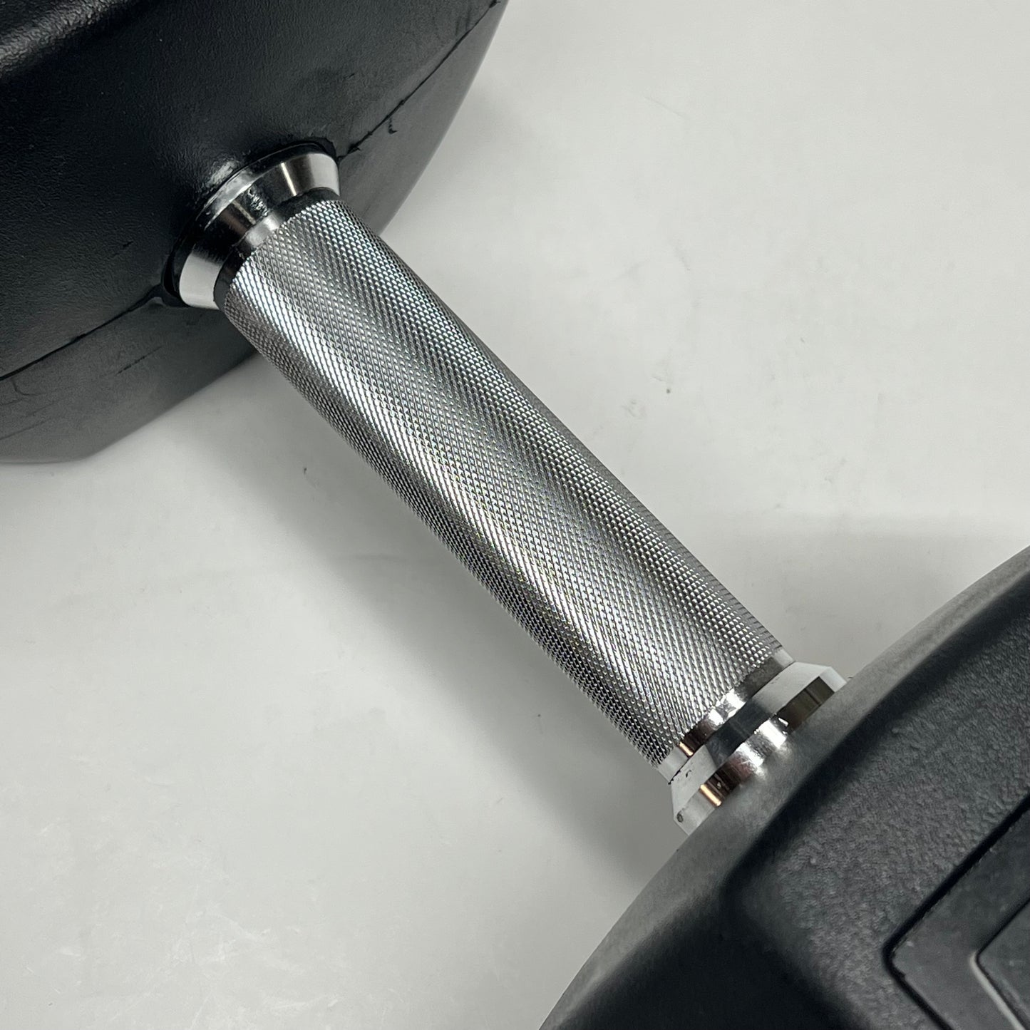 ZA@ TAG Metal & Rubber Dumbbells 50lbs Black/Chrome 1908