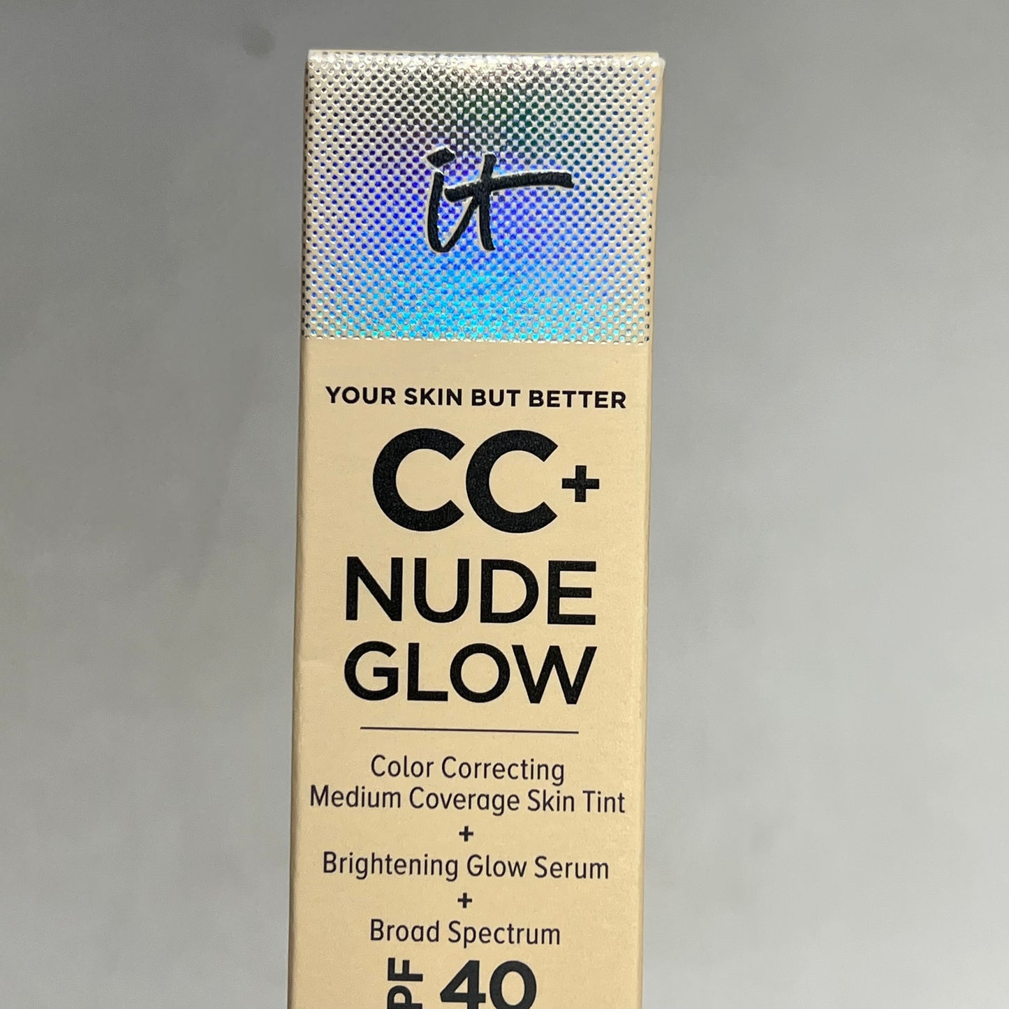IT COSMETICS Cc+ Nude Glow Lightweight Foundation W/ Spf 40 1.08oz Light Medium