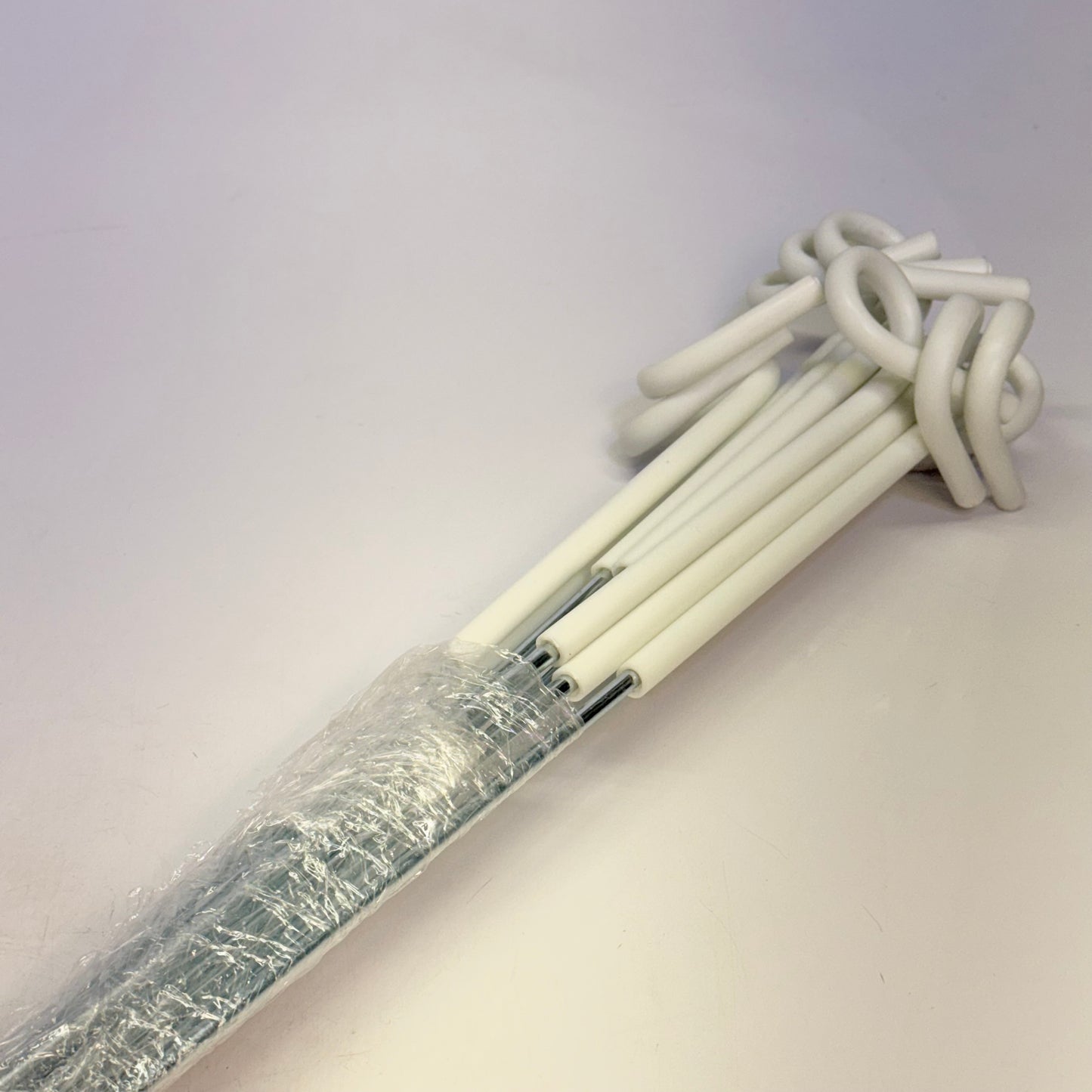 ZA@ FENSMILE (8 PACK) Fence Shock Systems Pig Tail Galvanized 41 in White (New-AS-IS)