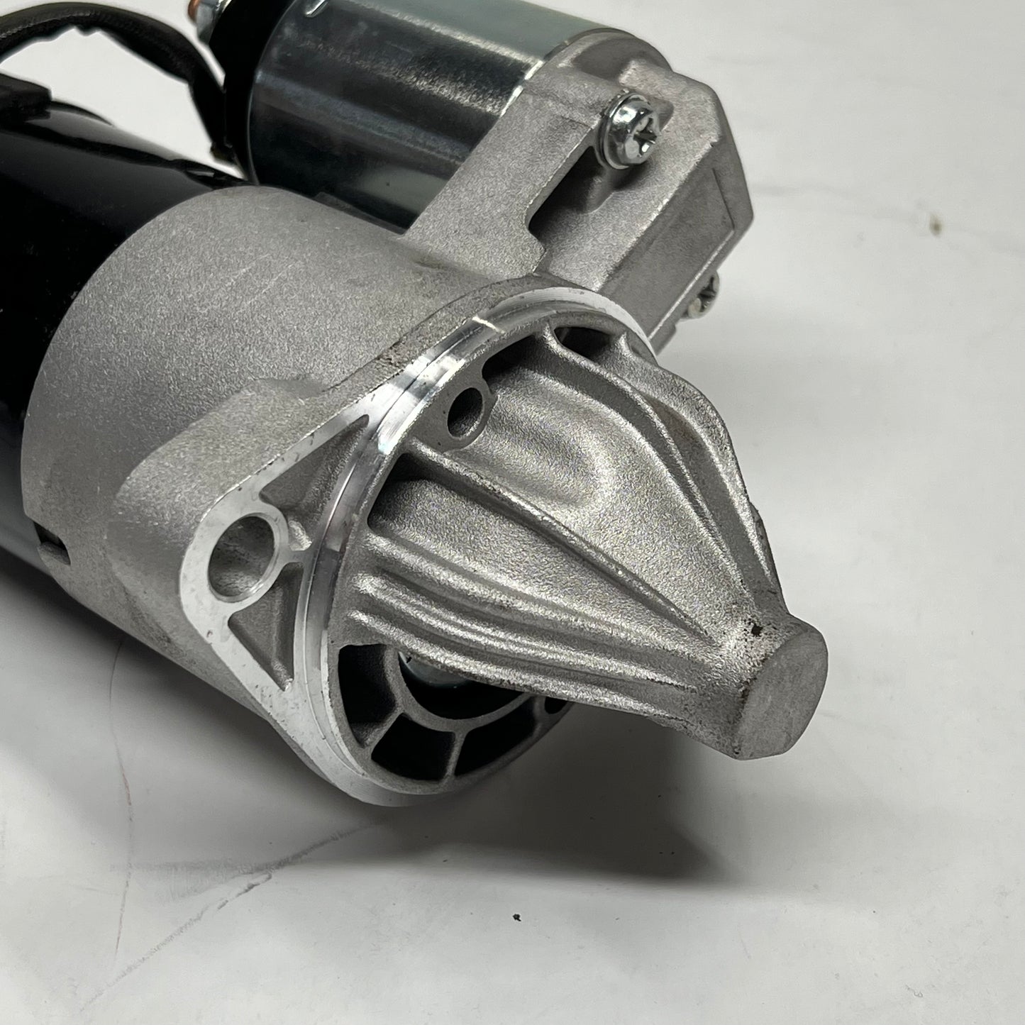 MANDO Aftermarket Clockwise Starter for Hyundai Forklifts 12V 8 Tooth 410-46015