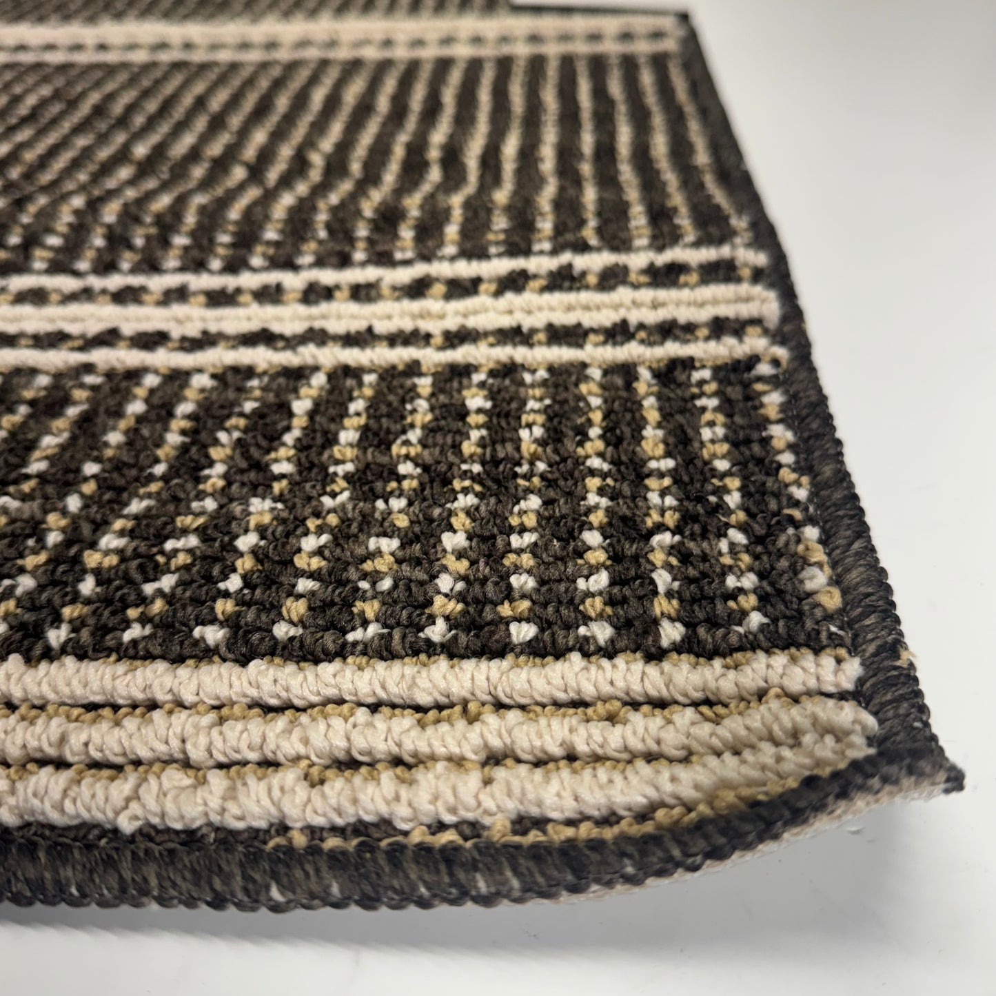 THRESHOLD Threshold Target Area Rug Mat-Jasper Black/Charcoal Sz 24" x 36"