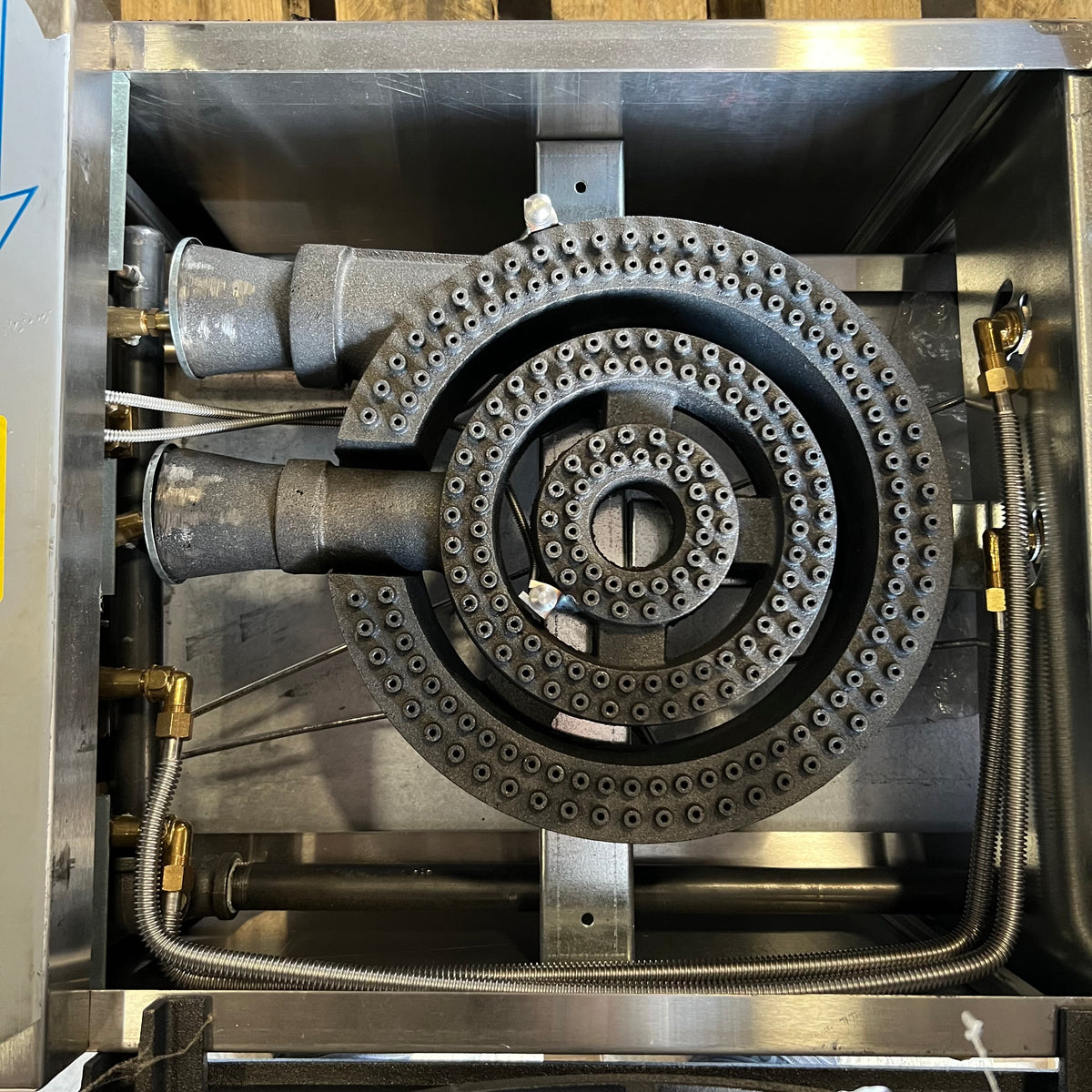 IMPERIAL Commercial Natural Gas Stock Pot Range 2 Burners 36.000 BTU - ISPA-18-2 (New Other, Missing 2 Knobs)