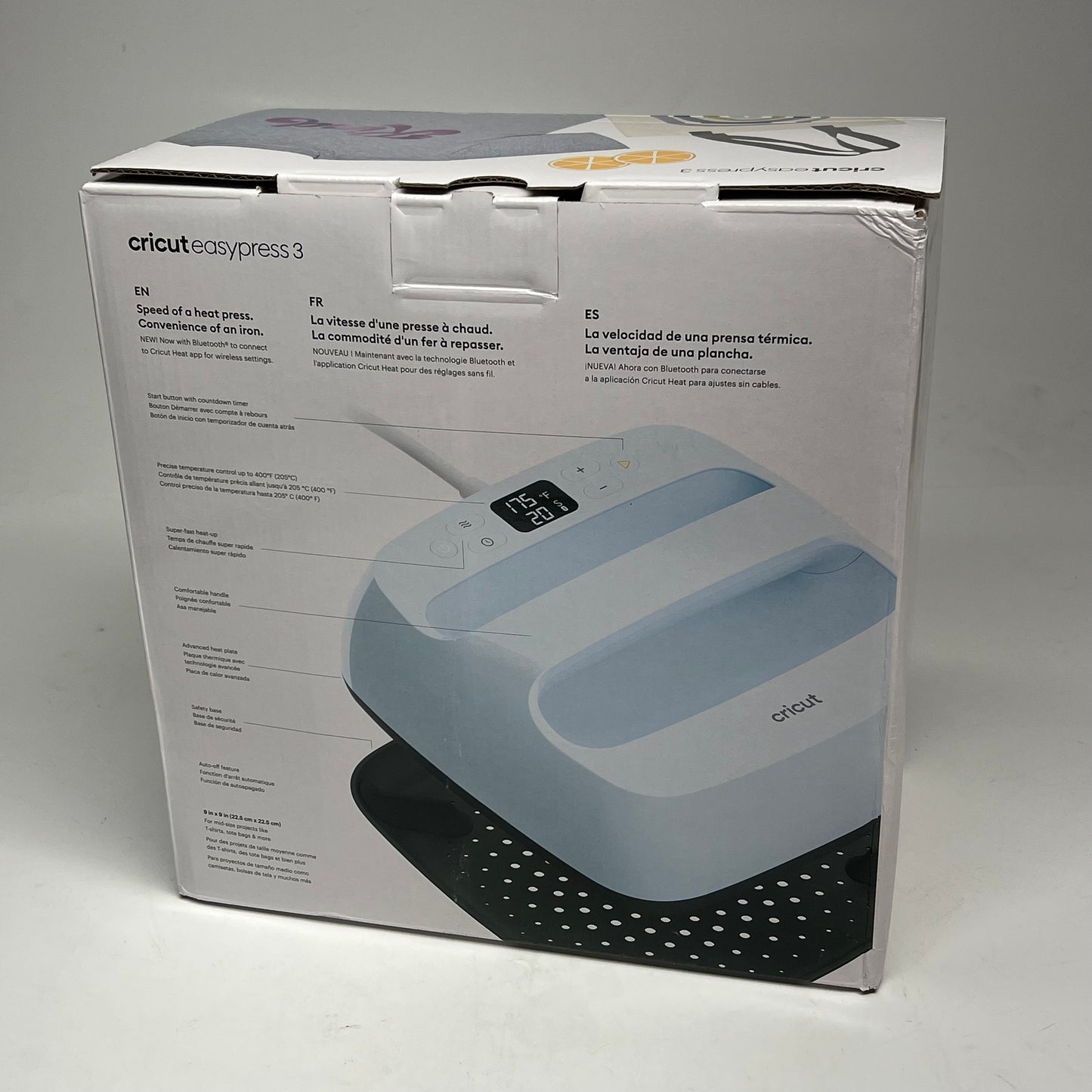 CRICUT Easy Press For Fabrics Bluetooth Connection To App 9"x9" Light Blue