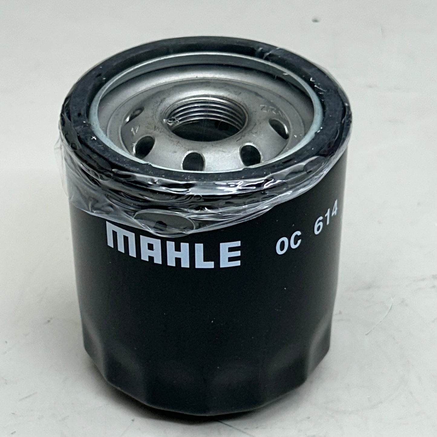 MAHLE Engine Oil Filter Replacement Part For Chevy, GMC & Dodge OC 614