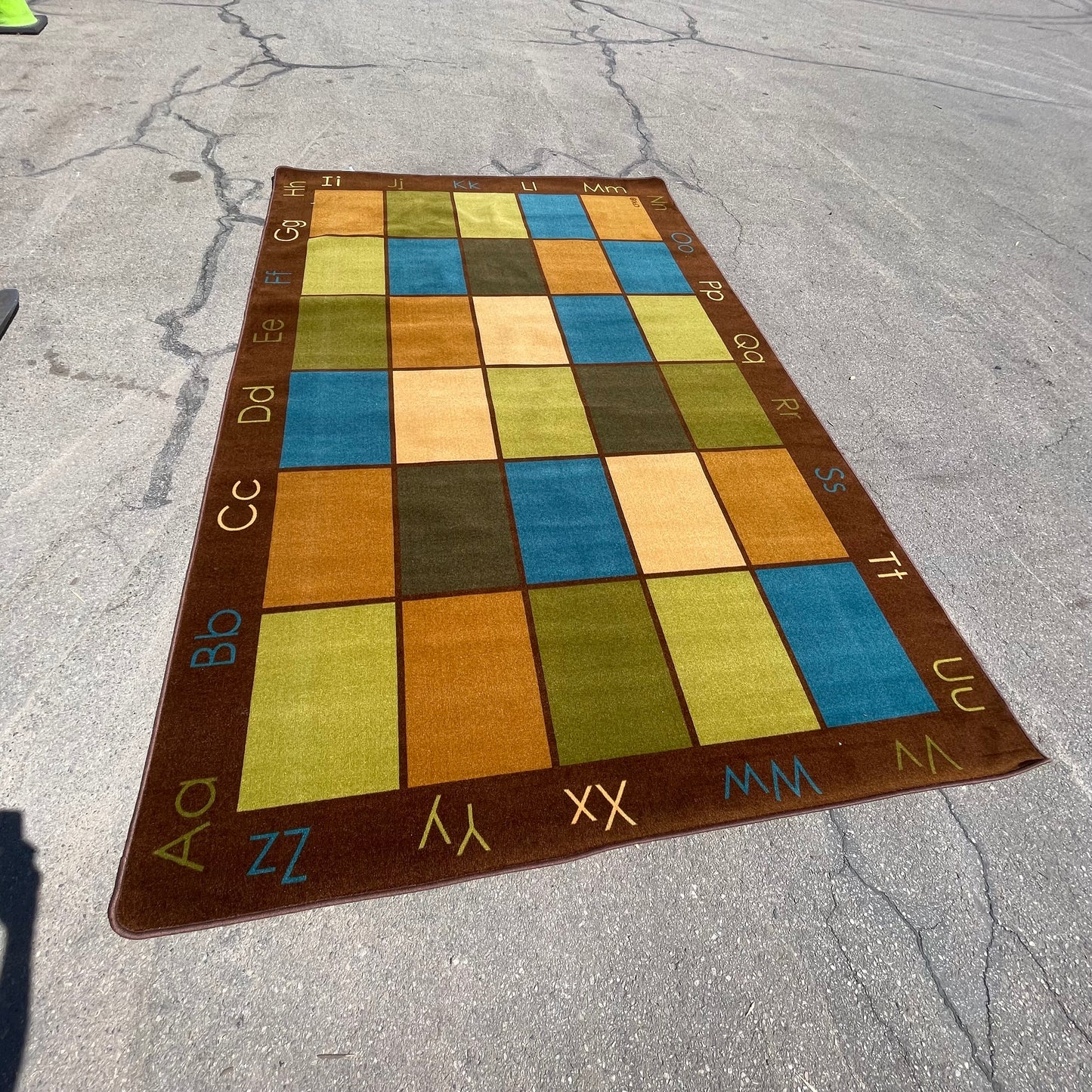 ZA@ Pallet of CARPETS FOR KIDS Alphabet Nature’s Colors Seating Rug 143”x90” (New)
