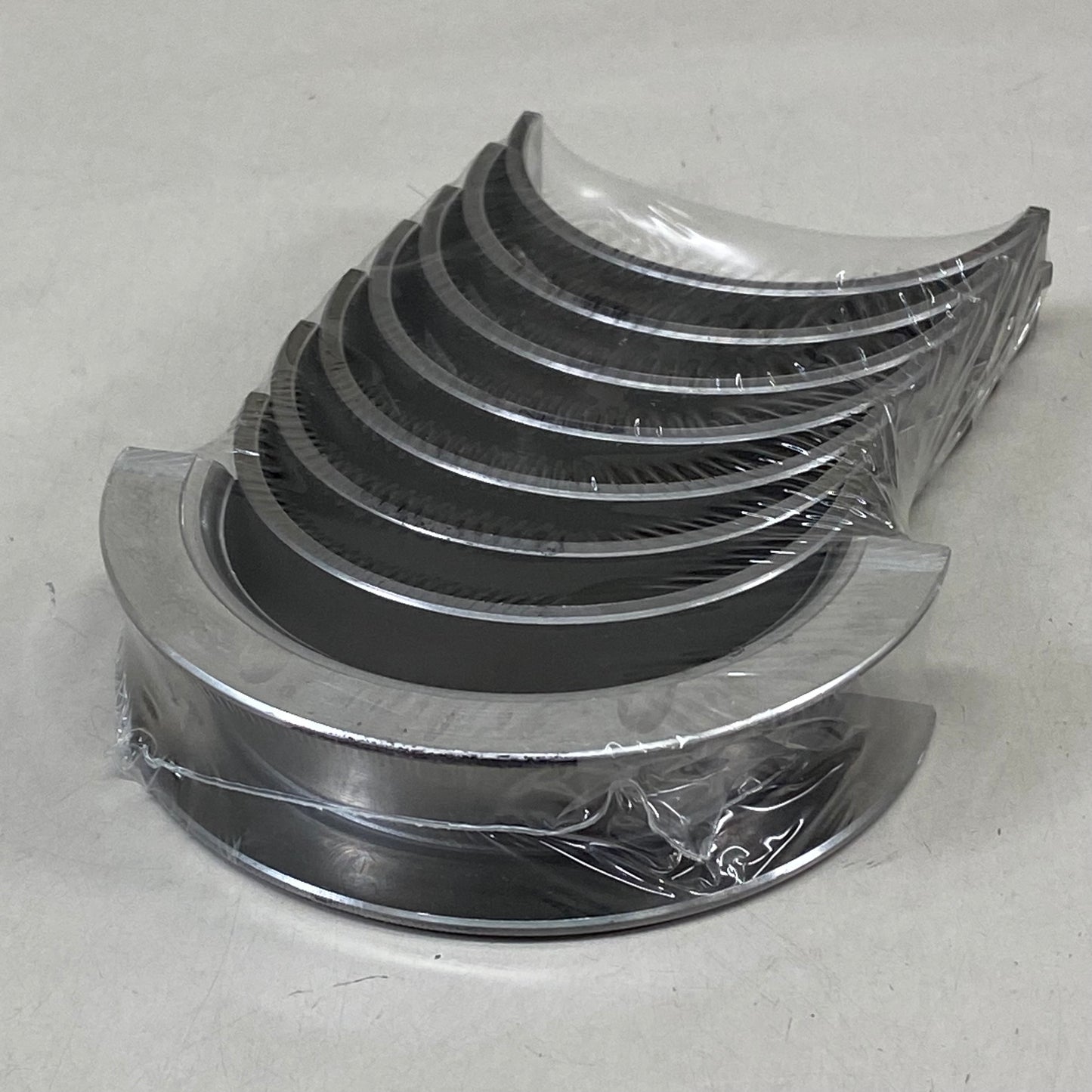 MAHLE (9 Pieces, 1 Box) Clevite Engine Crankshaft Main Bearing Set MS-2207A-.25MM