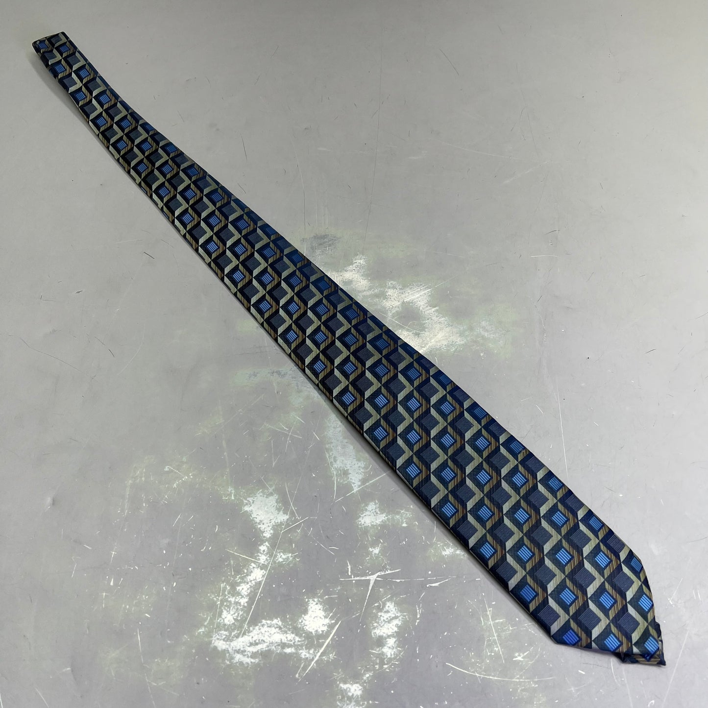 ALEXANDER JULIAN COLOURS 3D Square Tie 60" Blue/Multicolor Pattern (Pre-Owned)