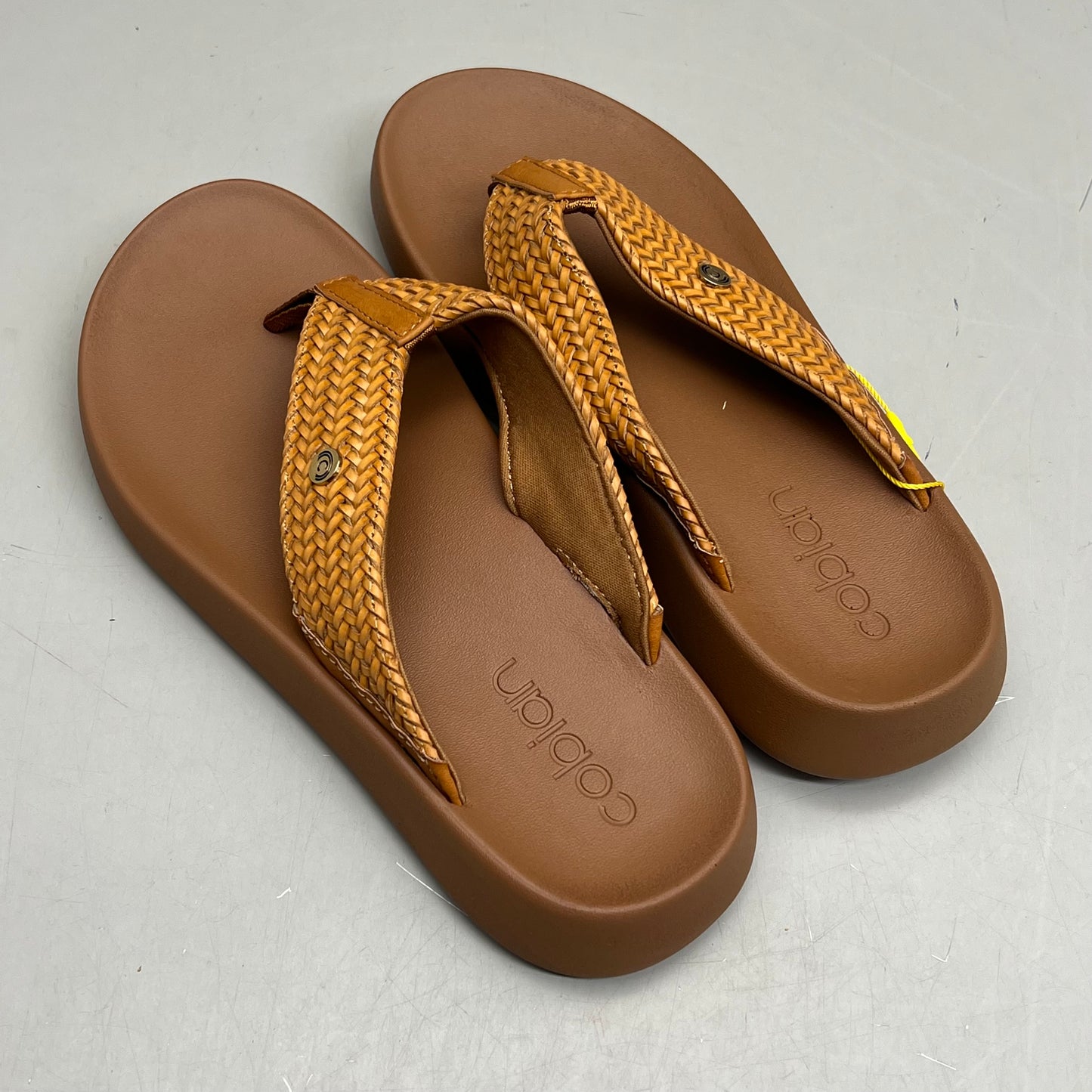 COBIAN Palmilla Braided Synthetic Leather Strap Sandals Women's Sz 9 EU 39.5 Tan PAL25-230-9