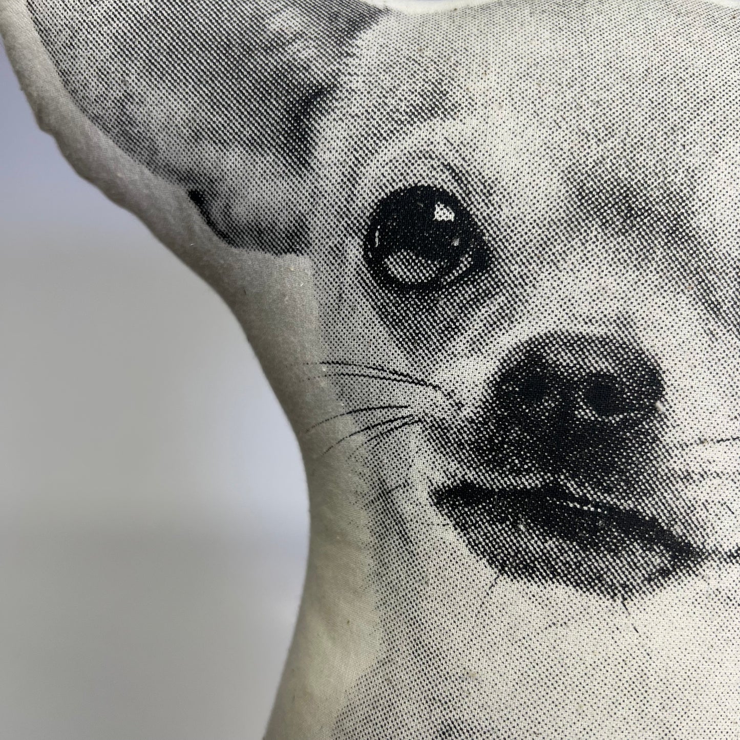 BRODERPRESS Hand Silkscreened Contoured Chihuahua Pillow 15"x9" Black & White