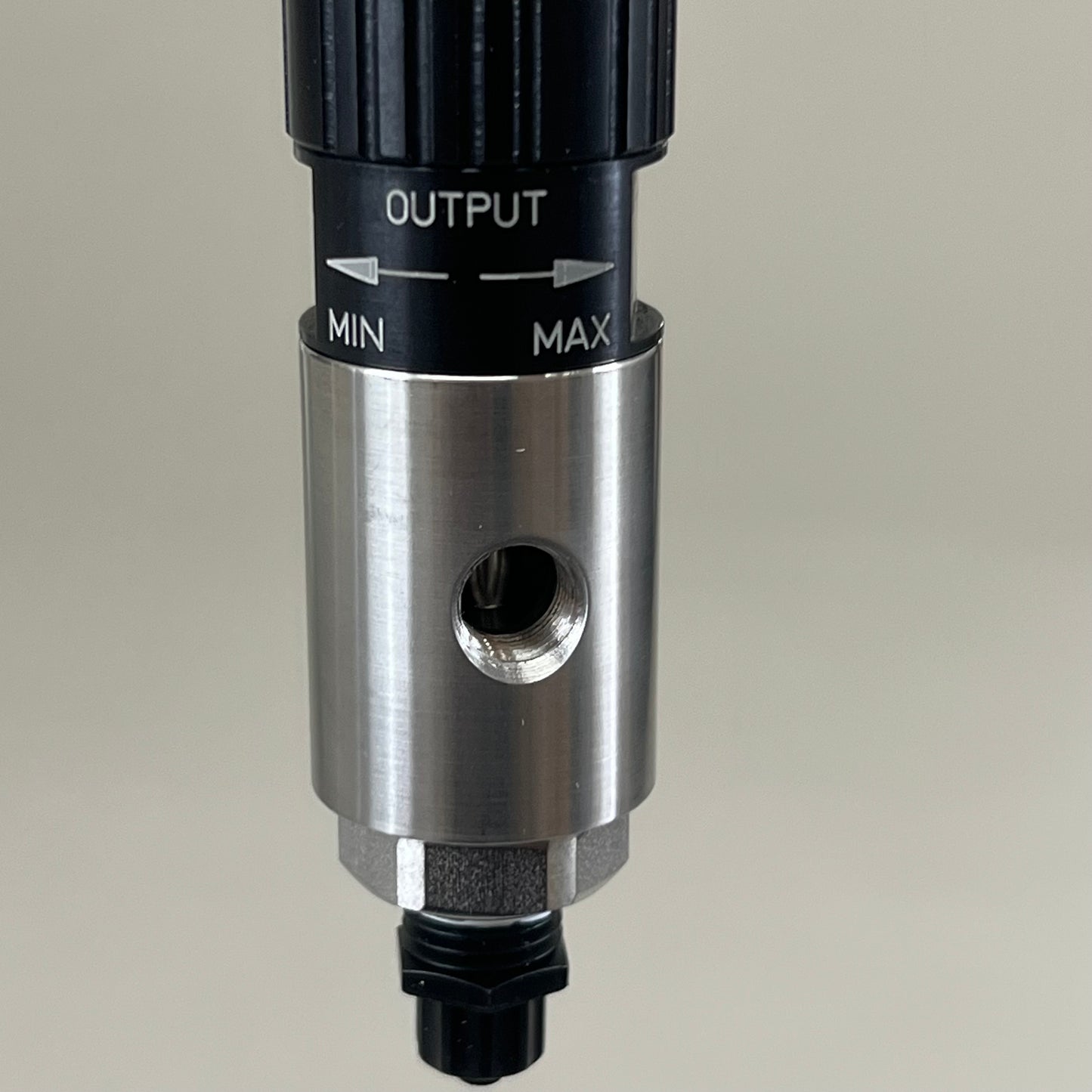 NORDSON 725A Piston Valves With SS Fluid Chamber Silver And Black 7021014