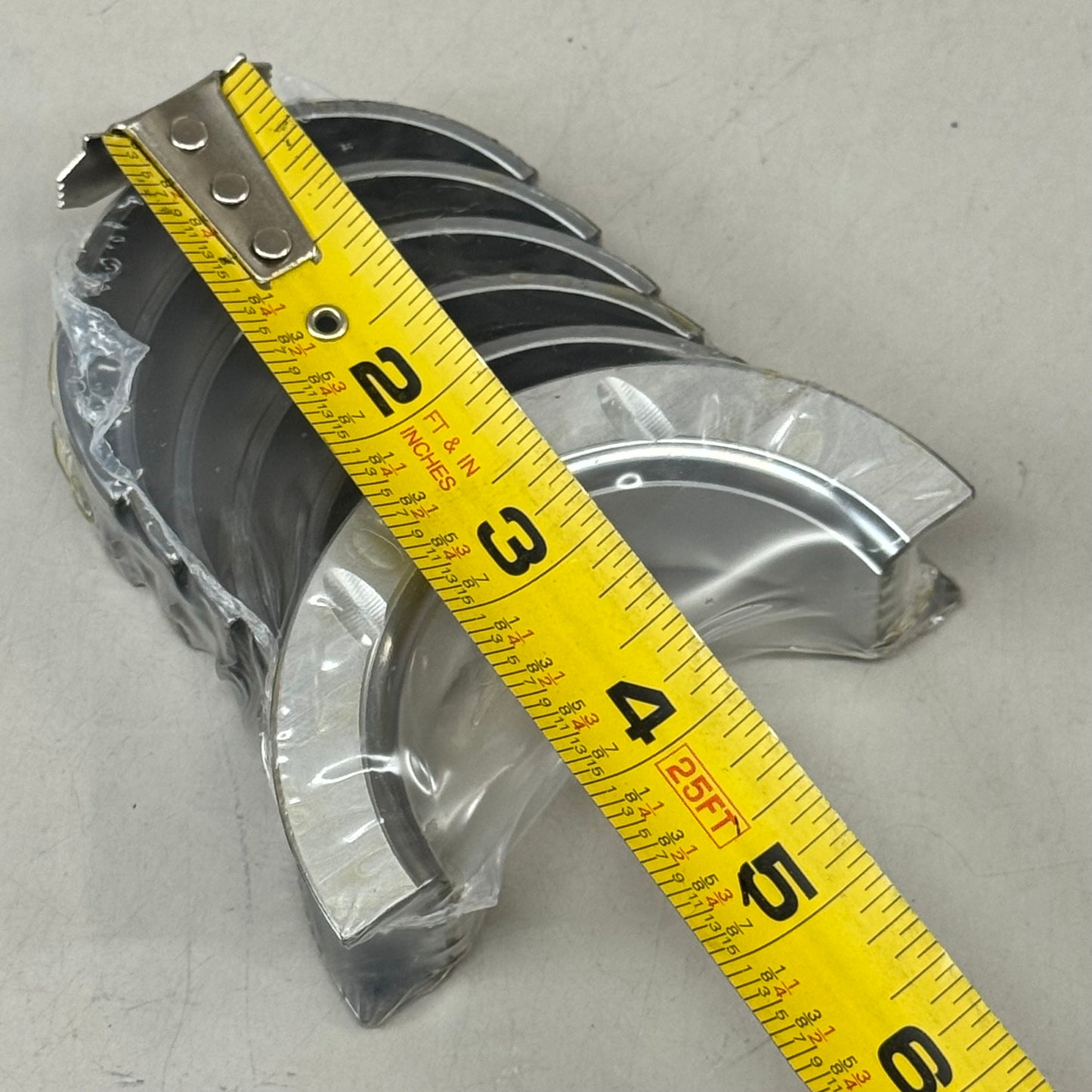 MAHLE Engine Crankshaft Main Bearing Set For Ford MS-979A