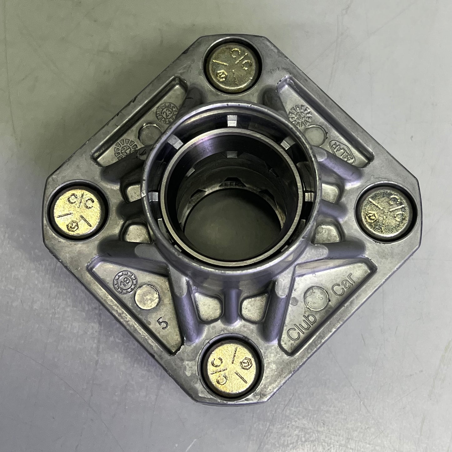 CLUB CAR Front HUB ASM Replacement Kit Club Car OEM Greaseable Bearings 1011892