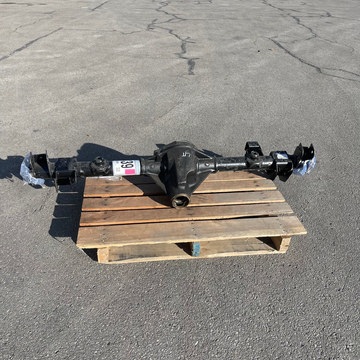 ZA@ Pallet of MOPAR Rear Axle Assembly (AS-IS)
