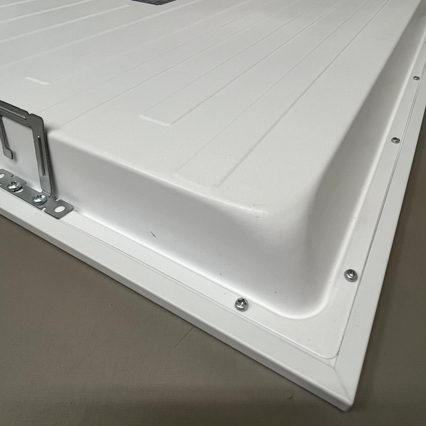 ZA@ COOPER LIGHTING Metalux Selectable Lumens Integrated LED Panel Light 2'x2' 22CGTS-L3C3R