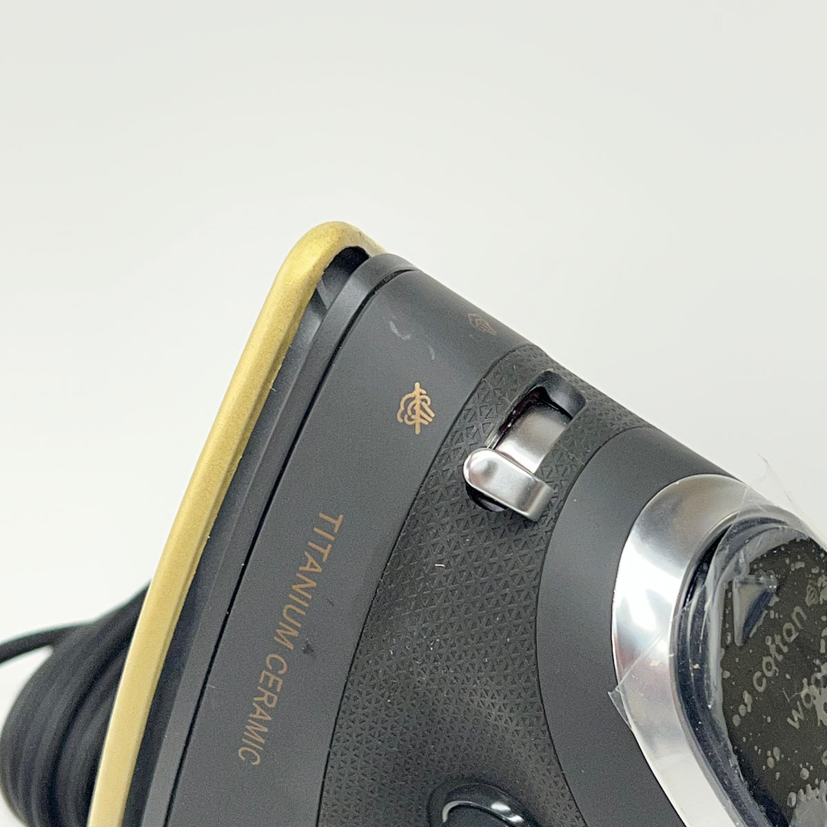 CHI Mini Steam Iron 3 Way Auto Shut Off Lightweight 1000w Brown/Gold 13120