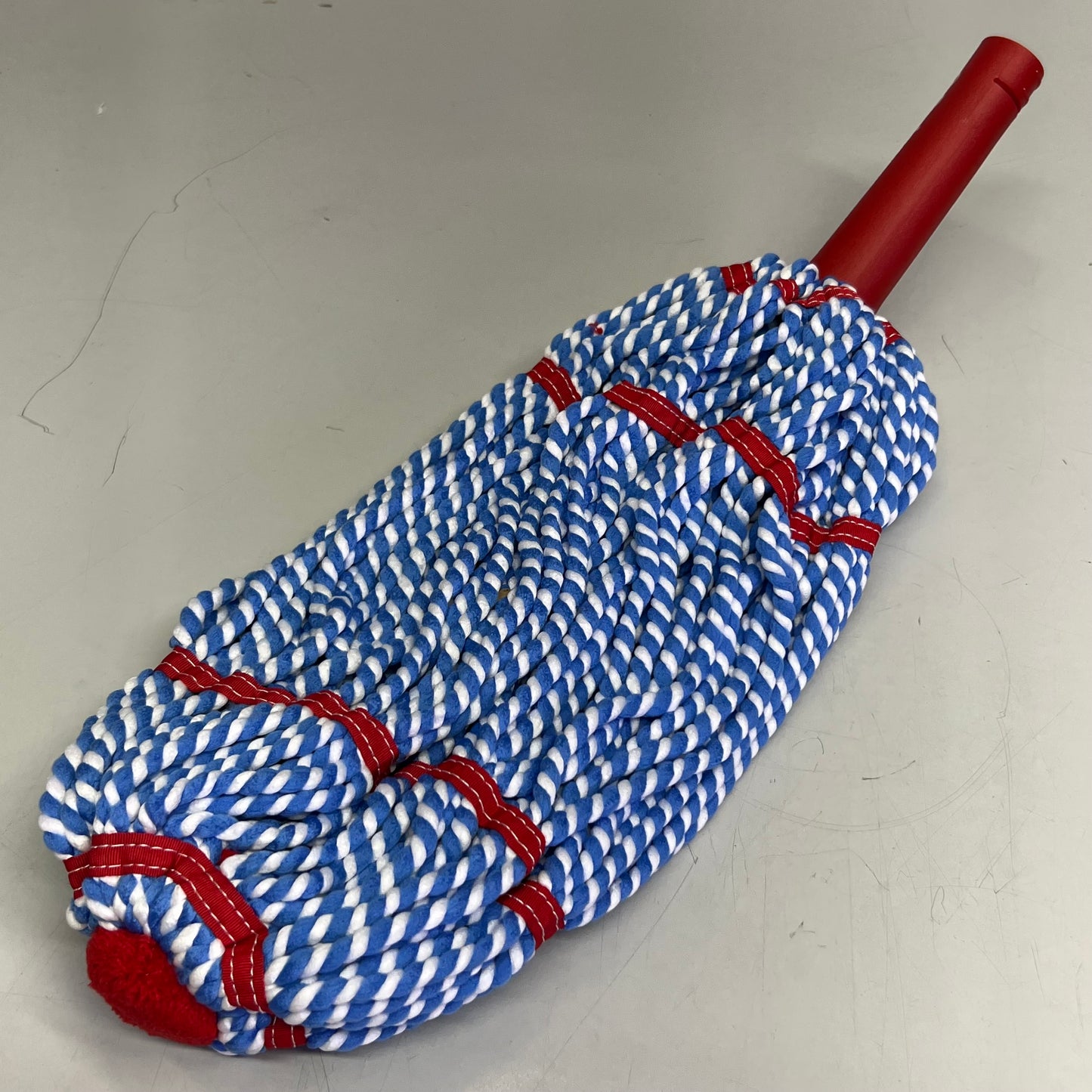 O-CEDAR MICROTWIST MAX Microfiber Twist Mop With Extra Refill, Blue & Red TSU172829