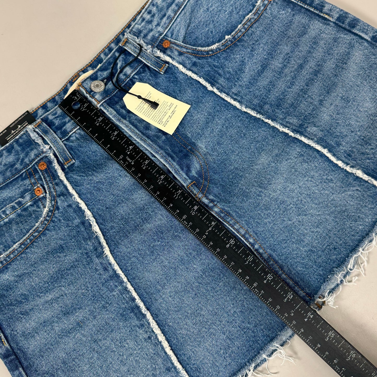 LEVIS Recrafted Icon Skirt Mid Rise Original Women's Sz 31 Novel Notion Med Wash